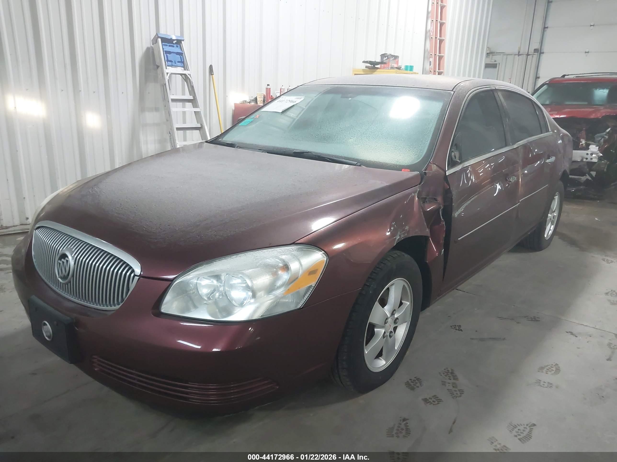 BUICK LUCERNE image 2