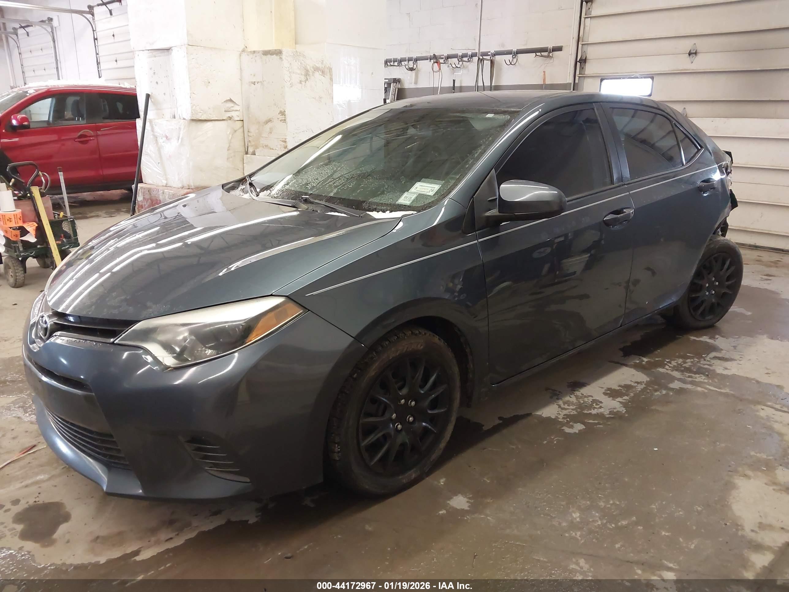 TOYOTA COROLLA image 2