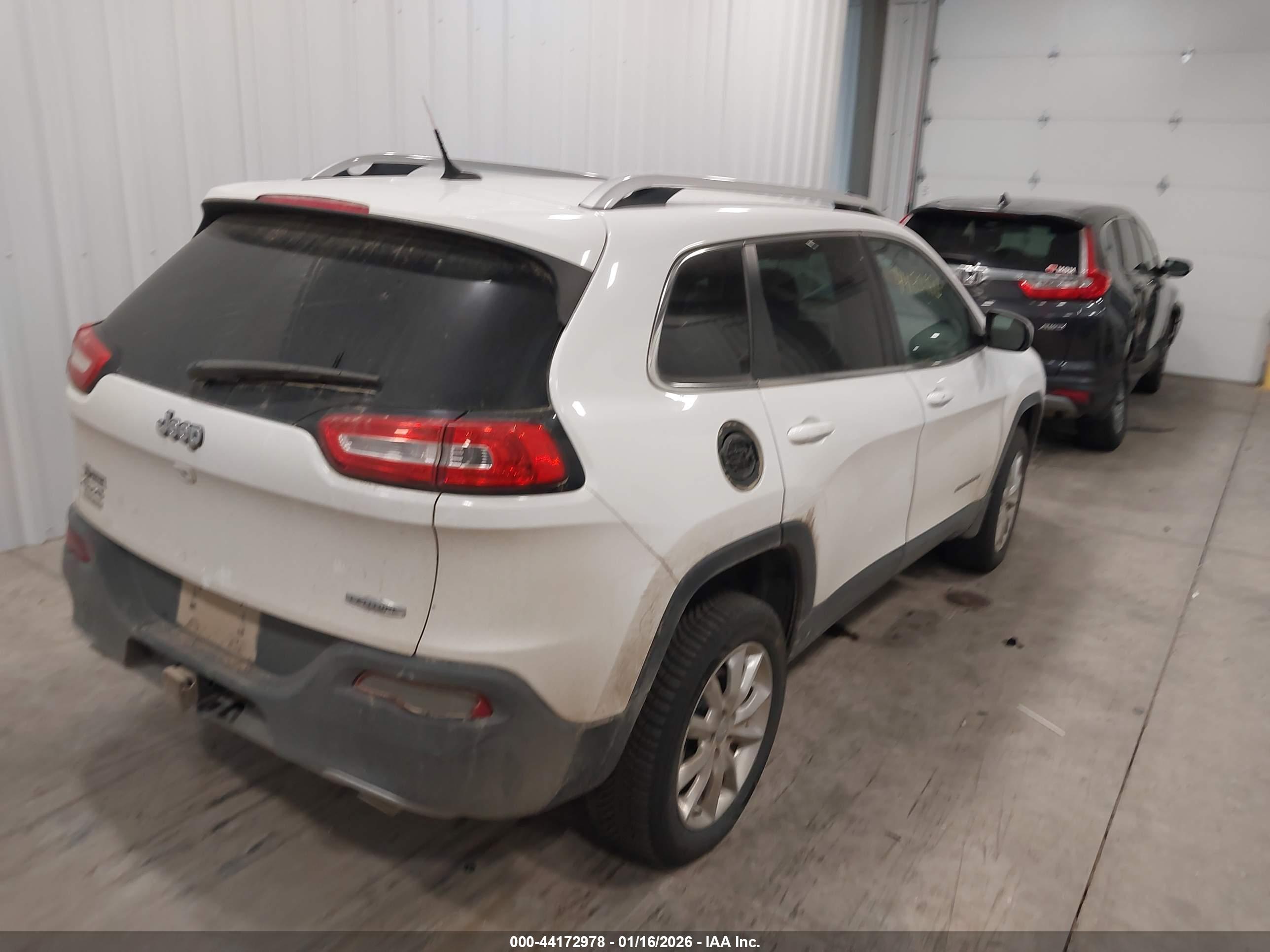 JEEP CHEROKEE image 4