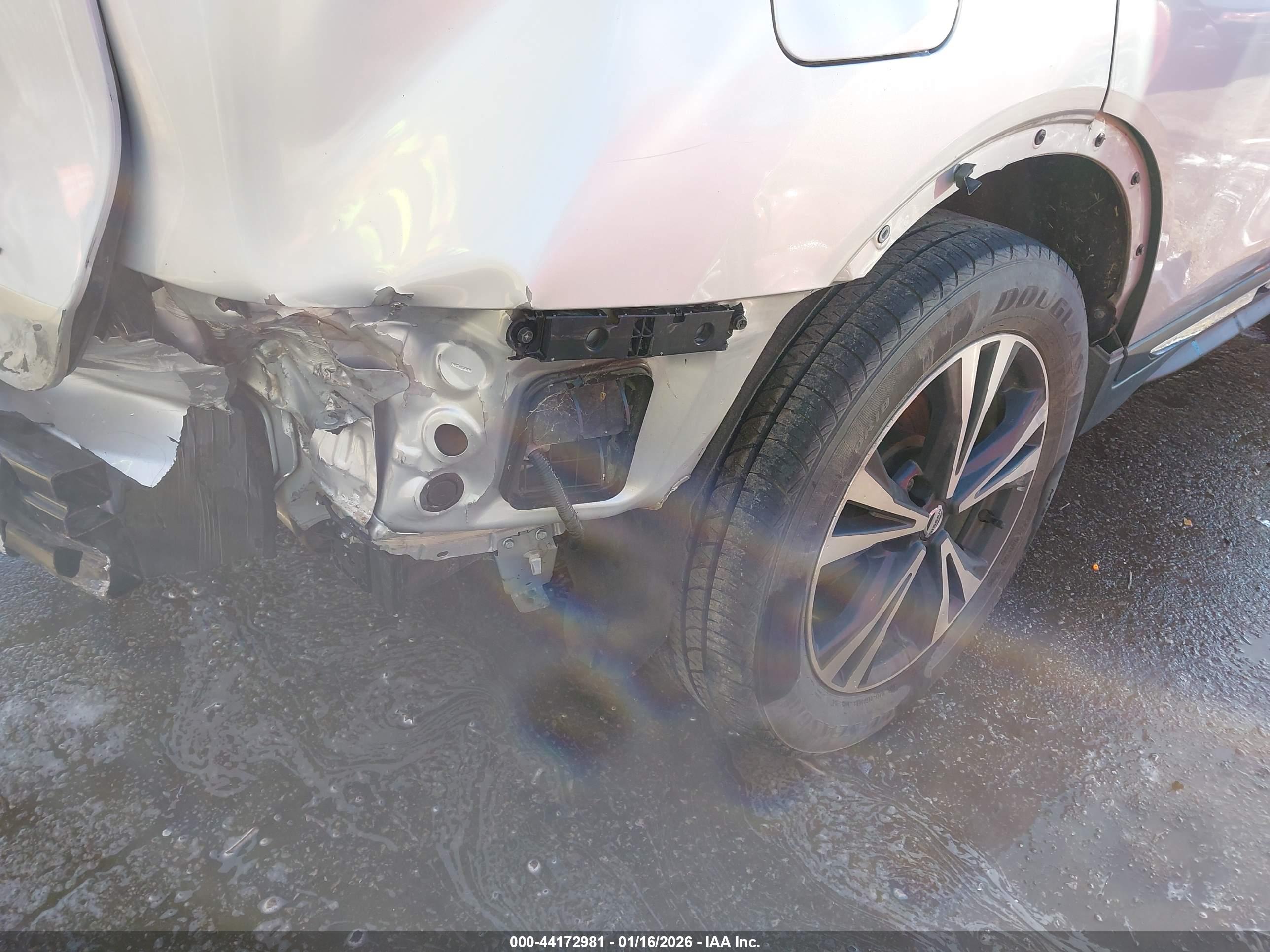 NISSAN ROGUE image 6