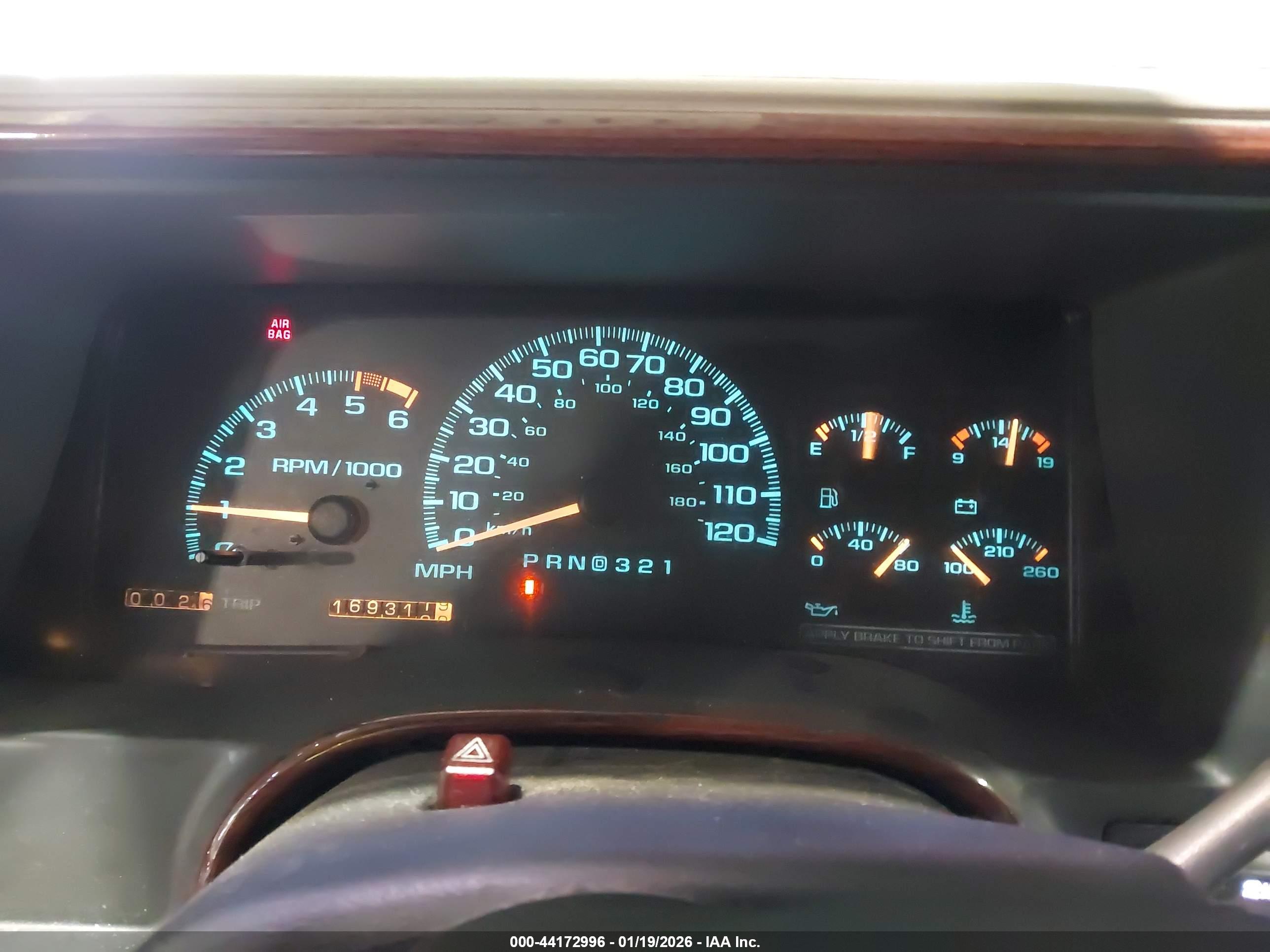 CADILLAC ESCALADE image 7