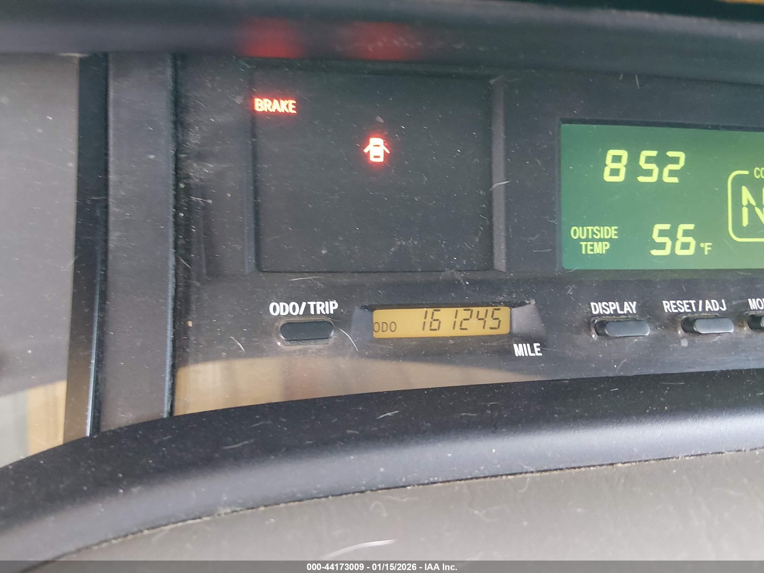 TOYOTA AVALON image 7