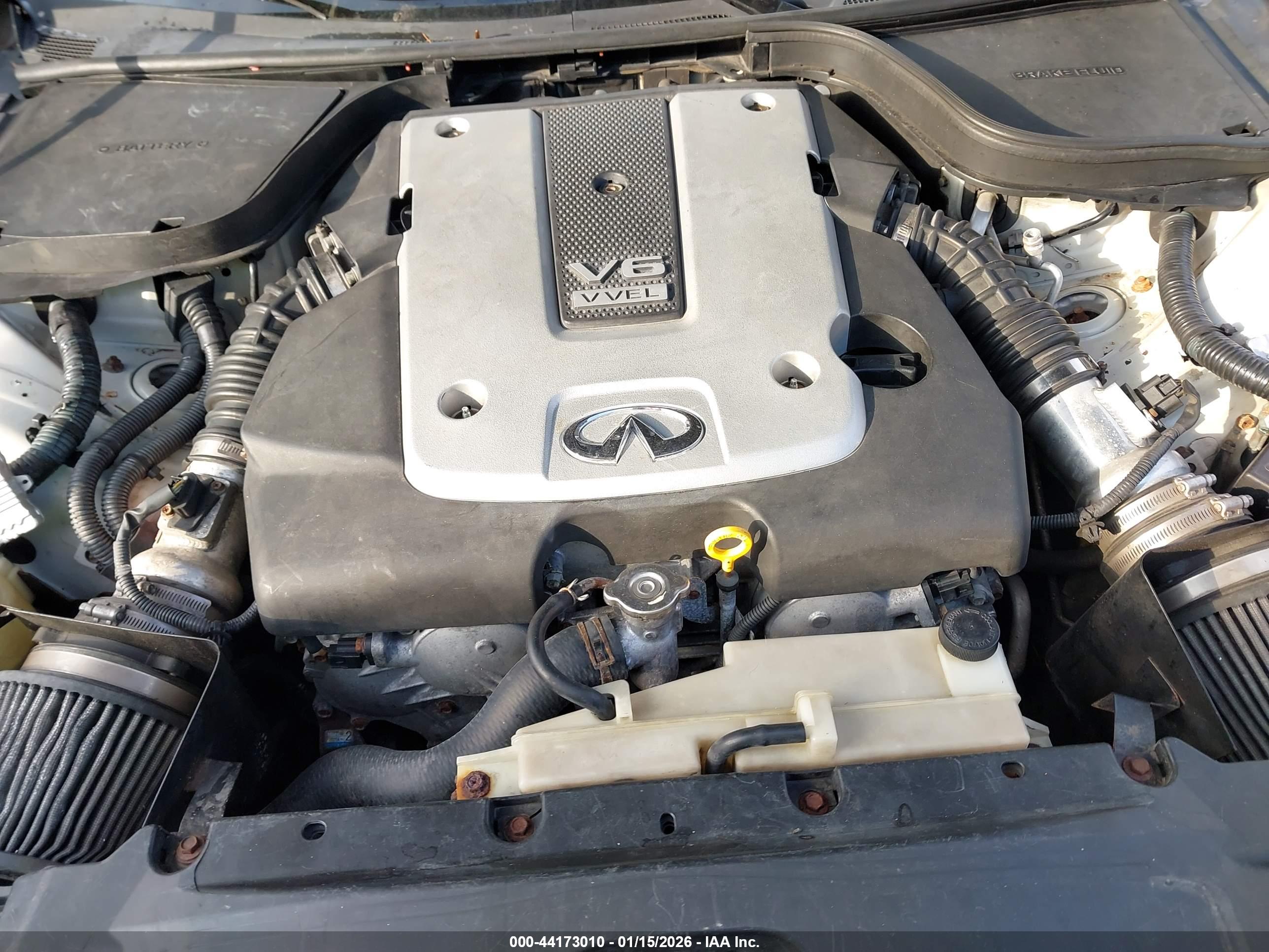 INFINITI G37 image 10