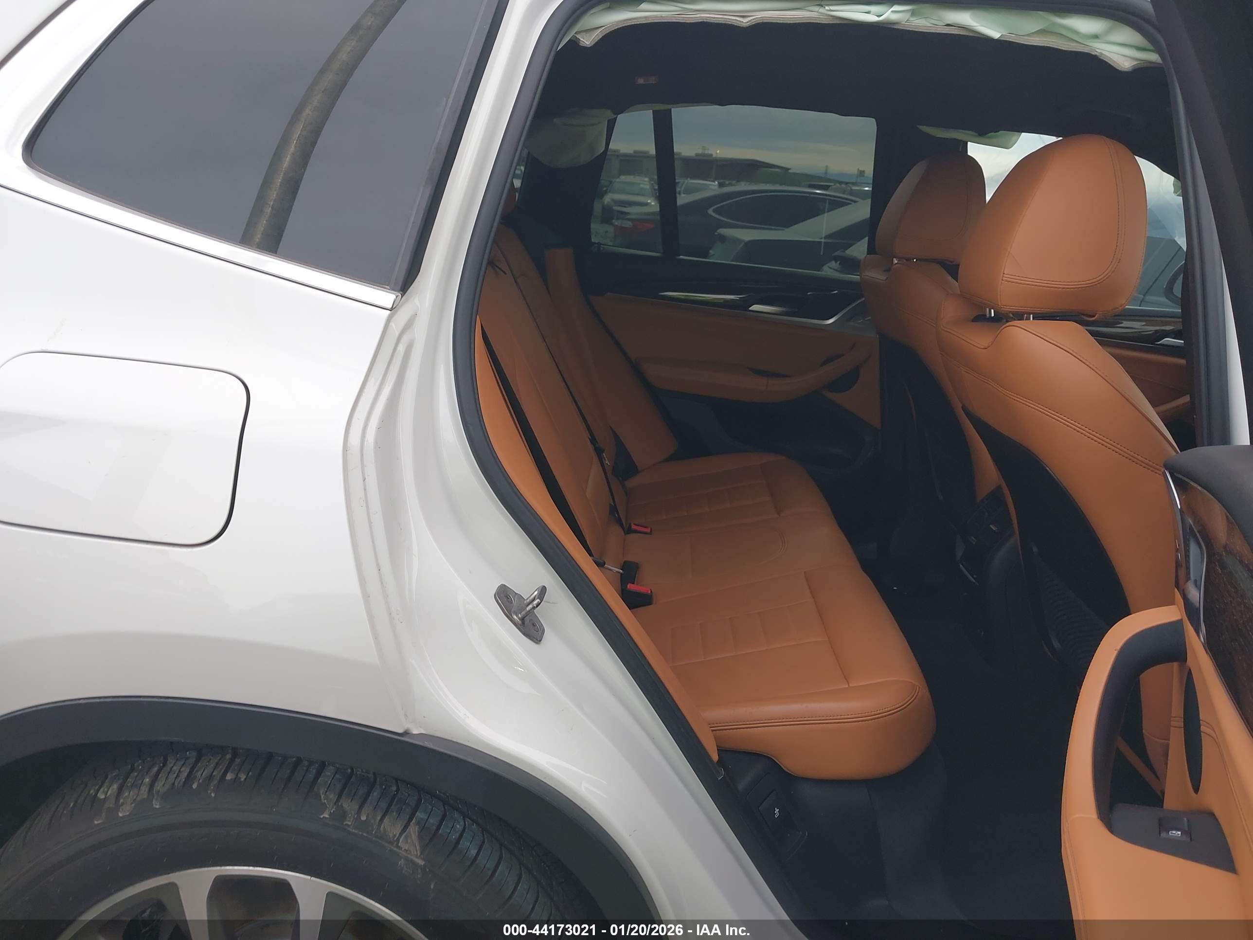 BMW X3 image 8