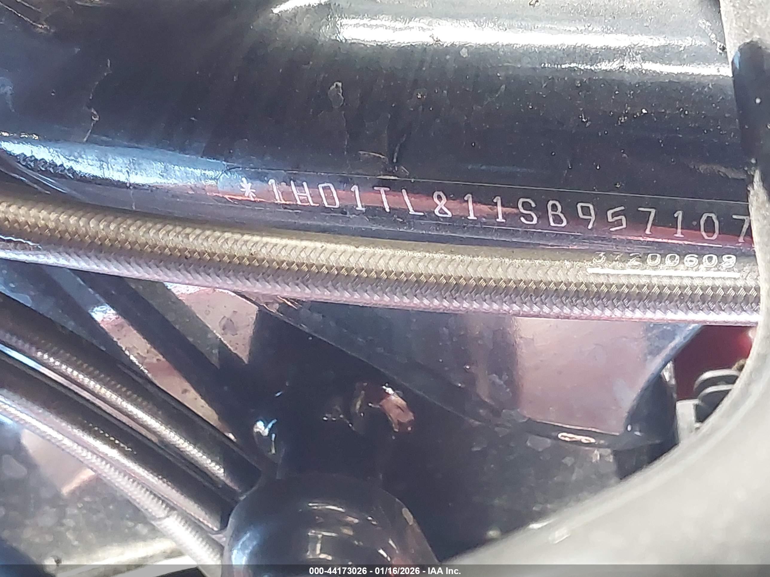 HARLEY-DAVIDSON FLTRXSTSE image 10