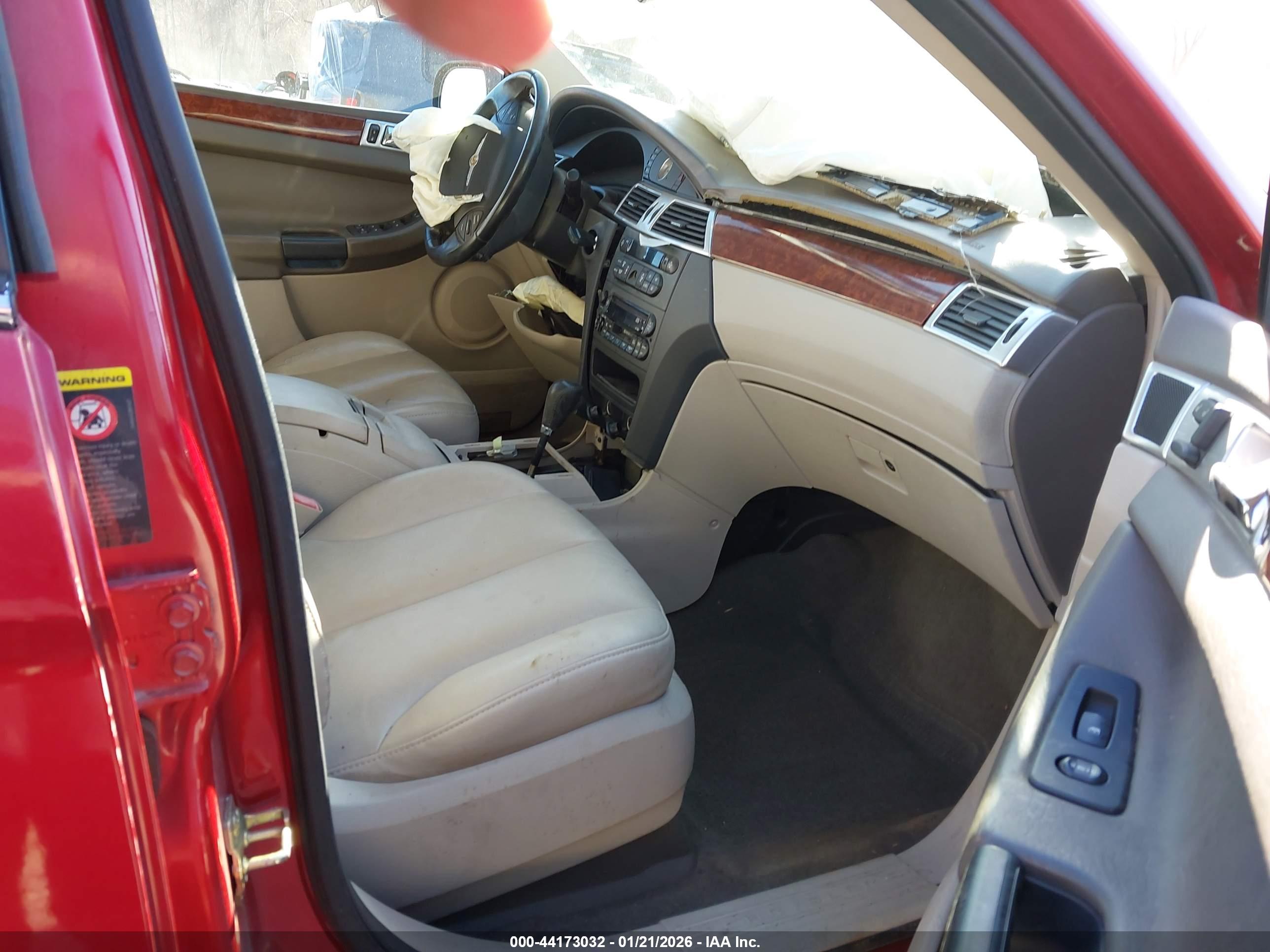 CHRYSLER PACIFICA image 5