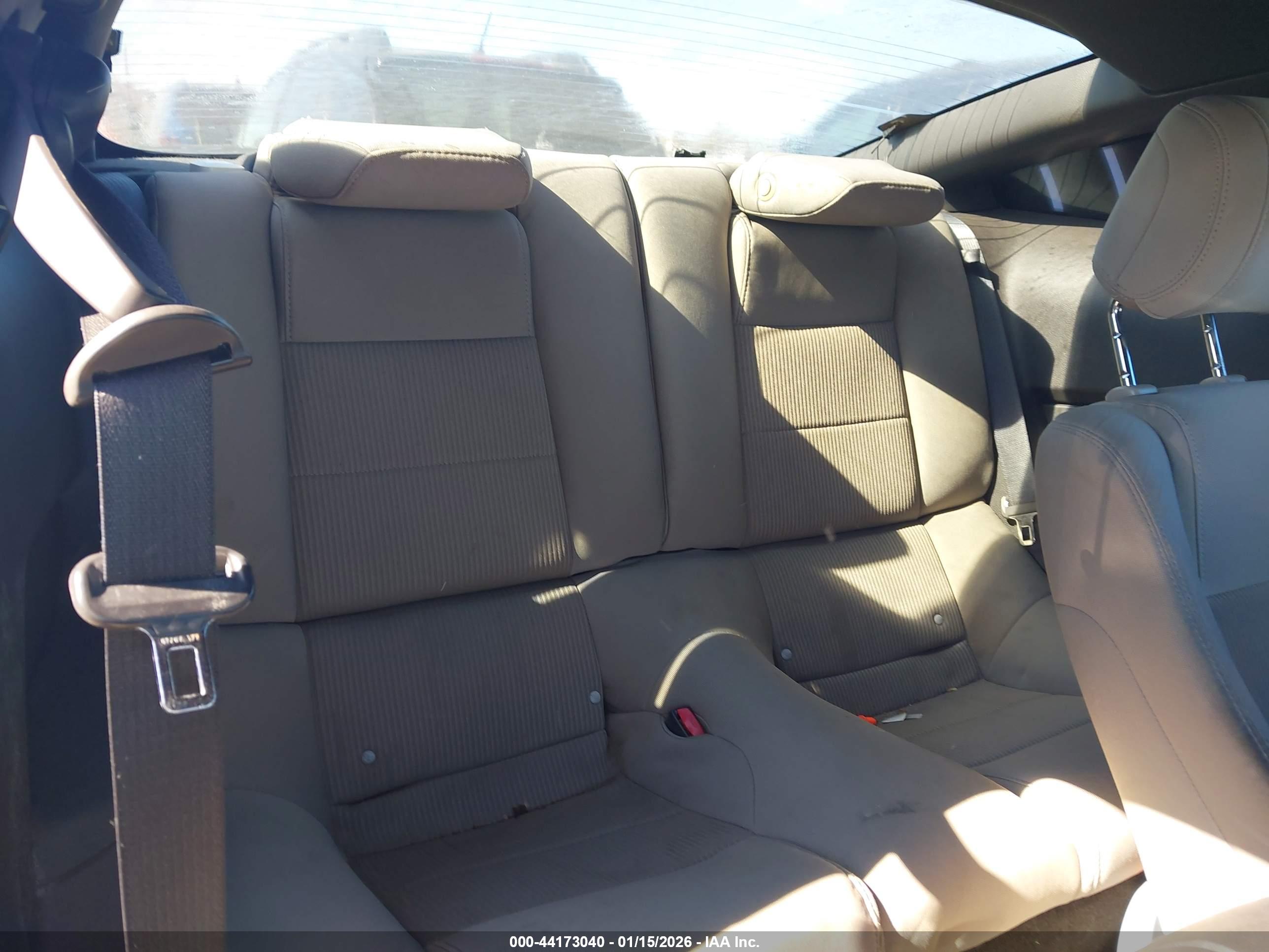 FORD MUSTANG image 8