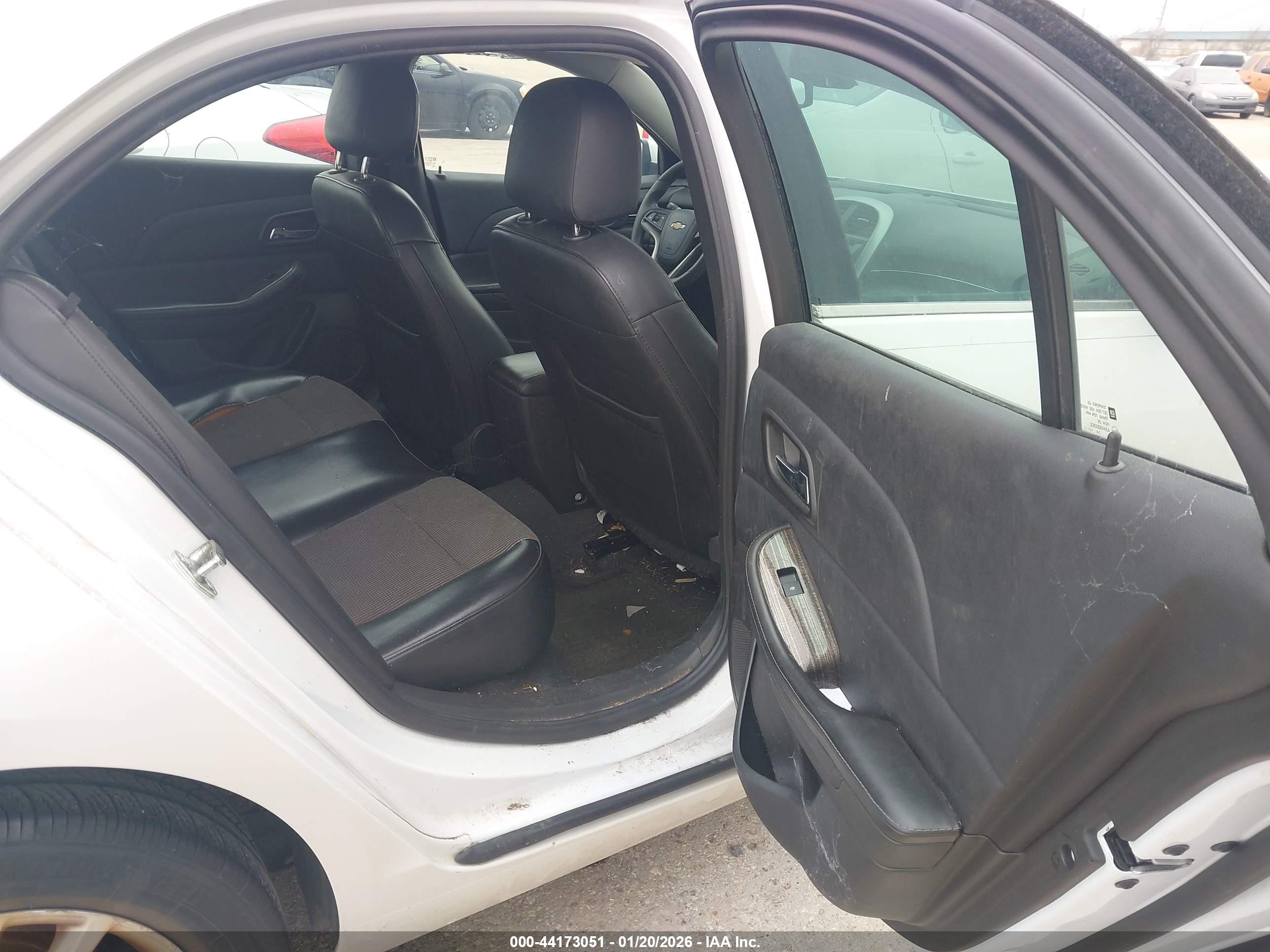 CHEVROLET MALIBU image 8