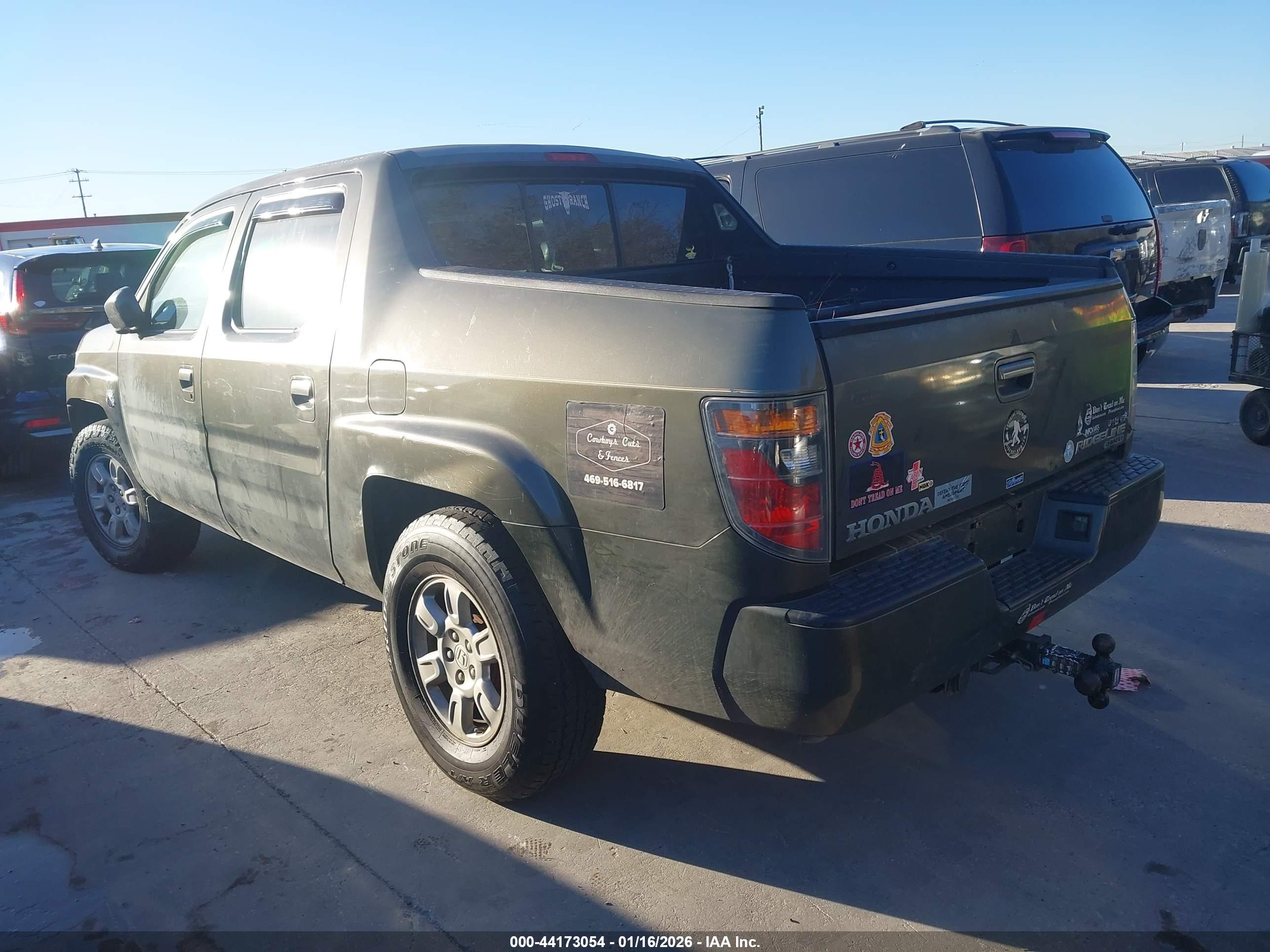 HONDA RIDGELINE image 3