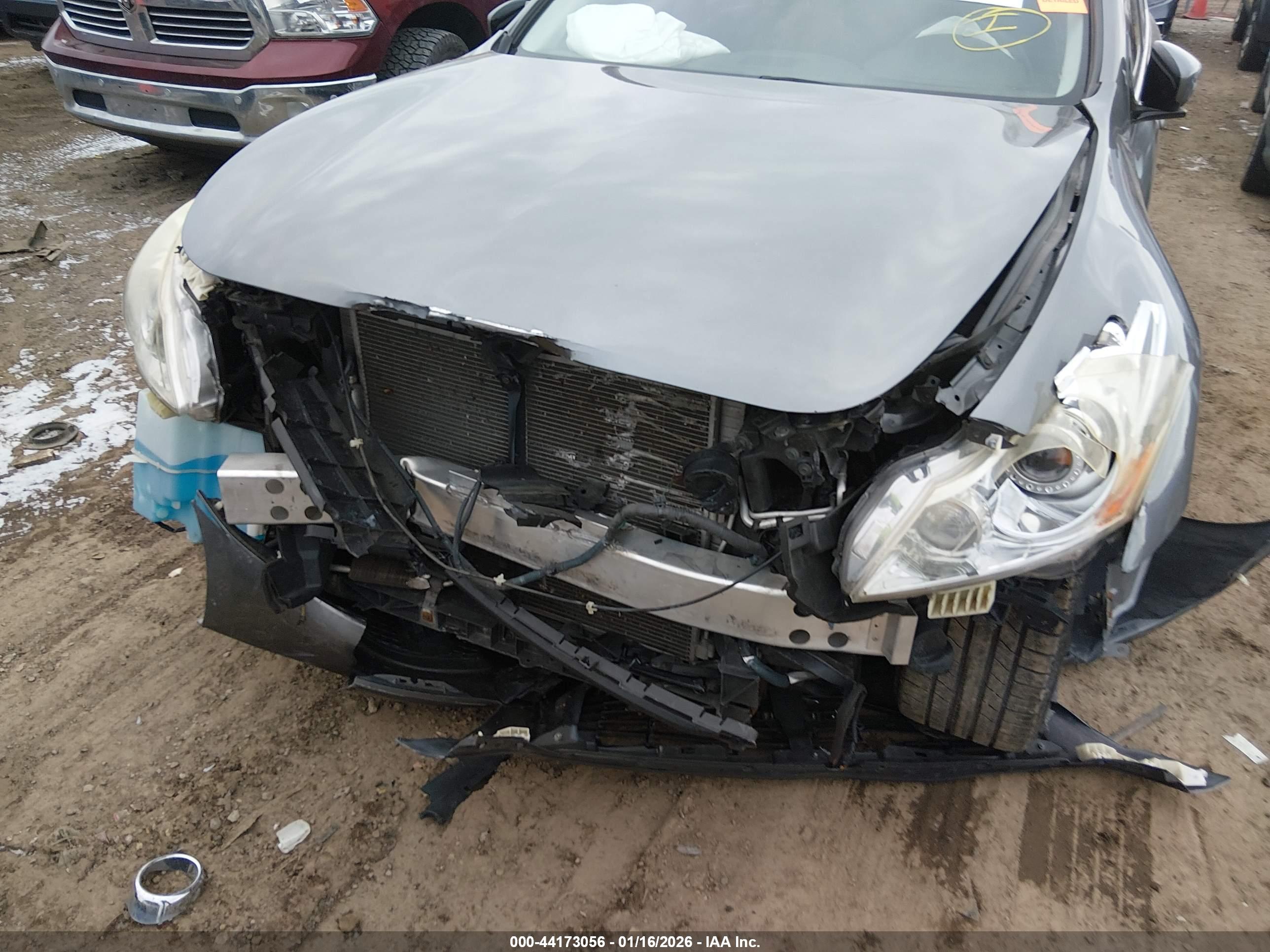 INFINITI G37X image 6