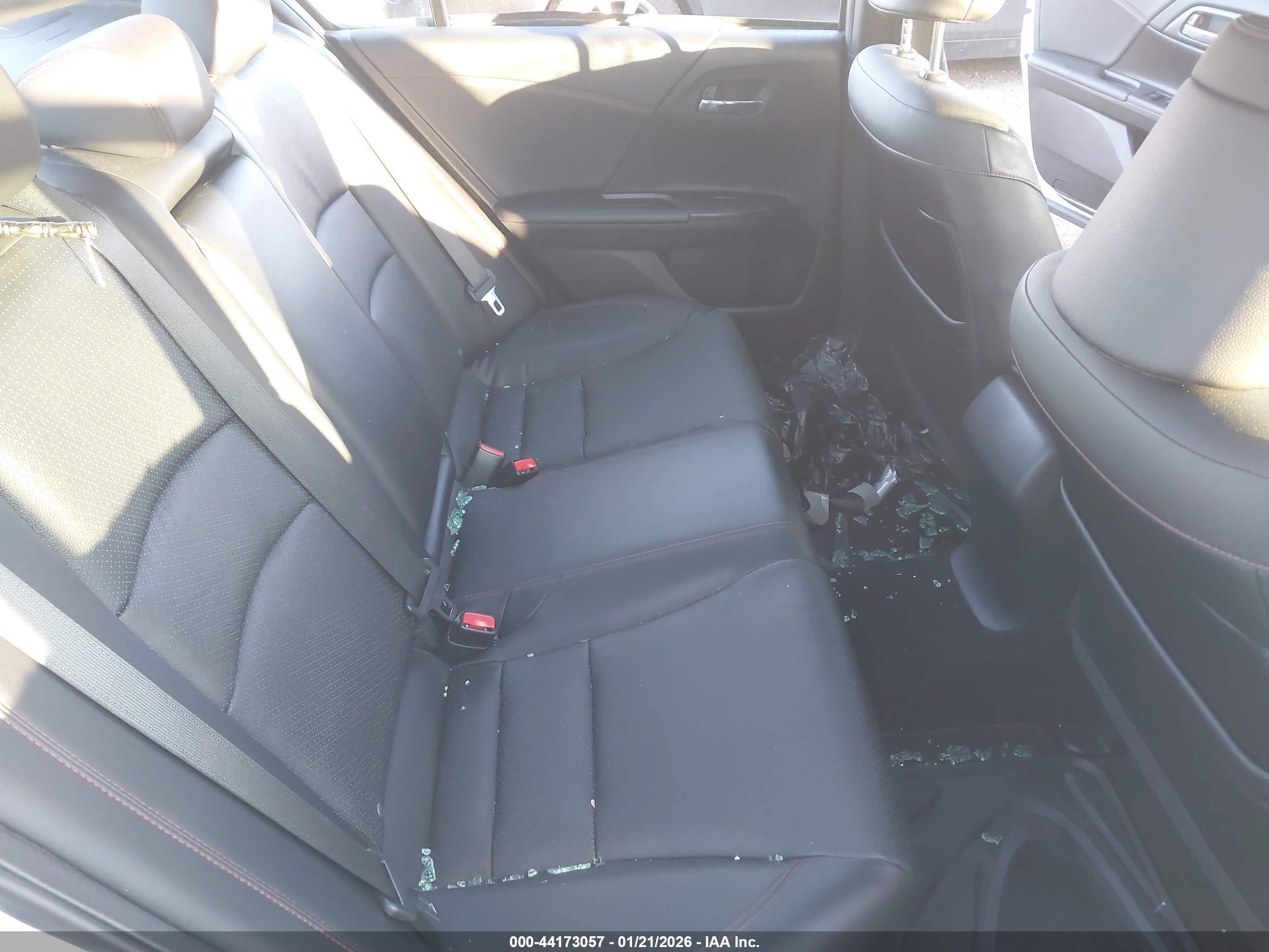 HONDA ACCORD image 8