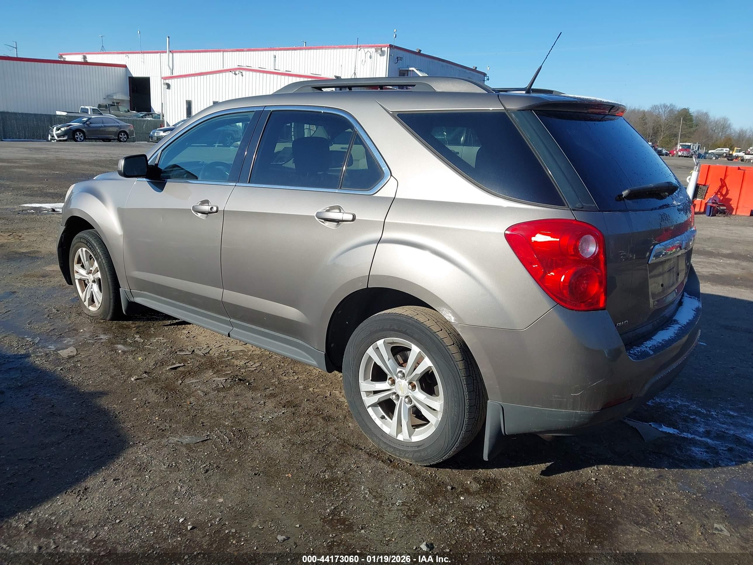 CHEVROLET EQUINOX image 3