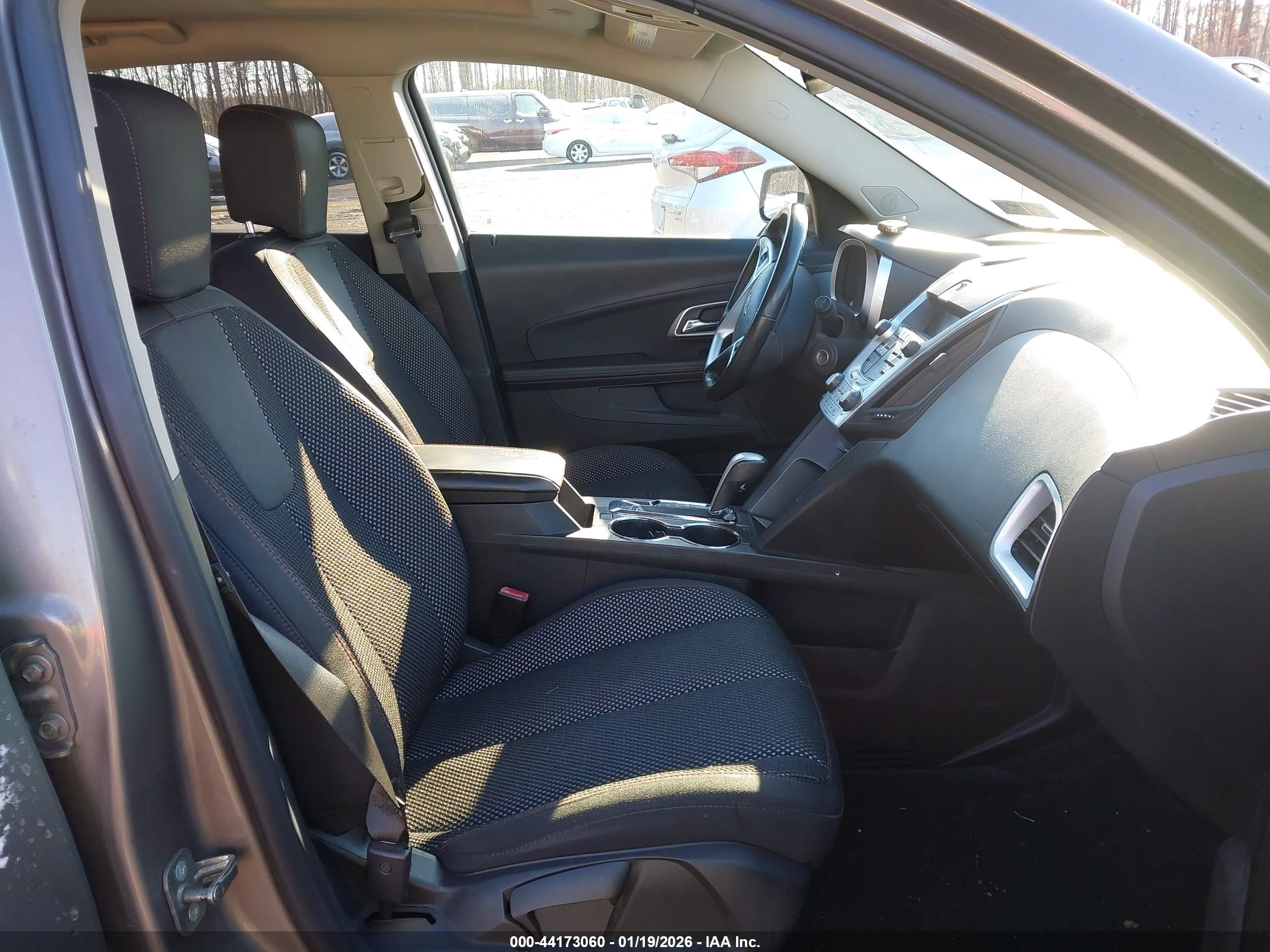 CHEVROLET EQUINOX image 5