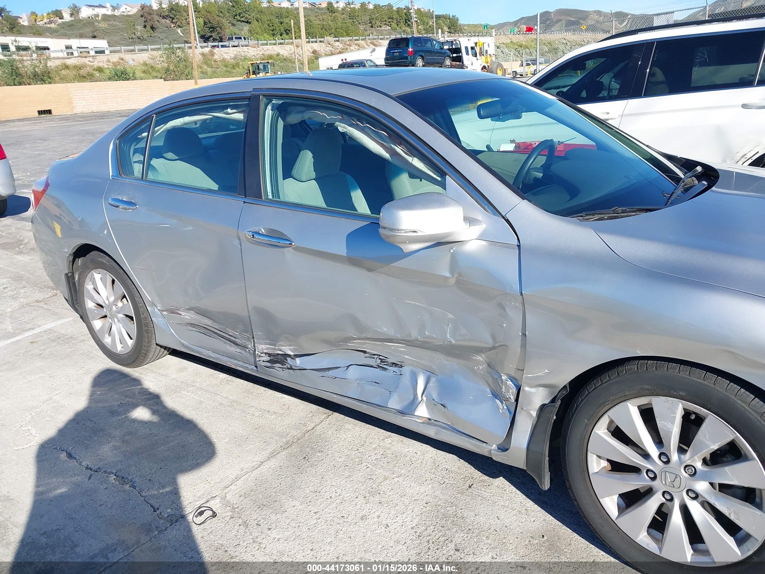 HONDA ACCORD image 6
