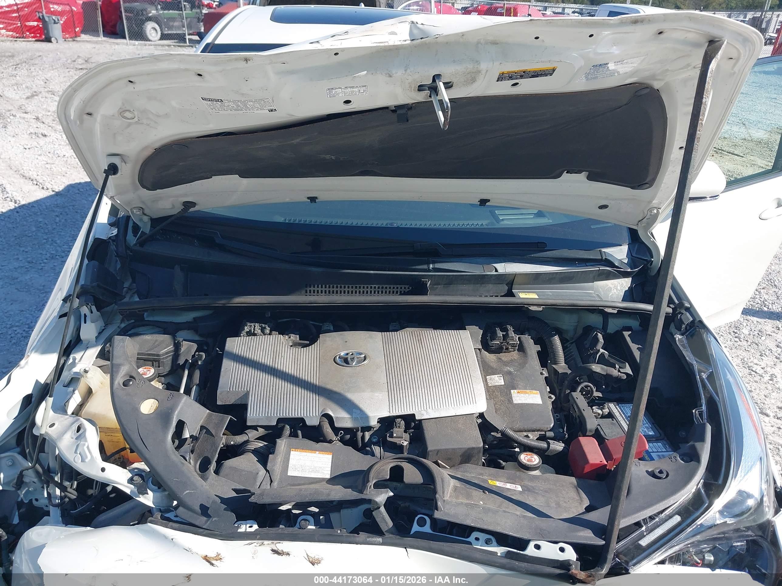 TOYOTA PRIUS image 10