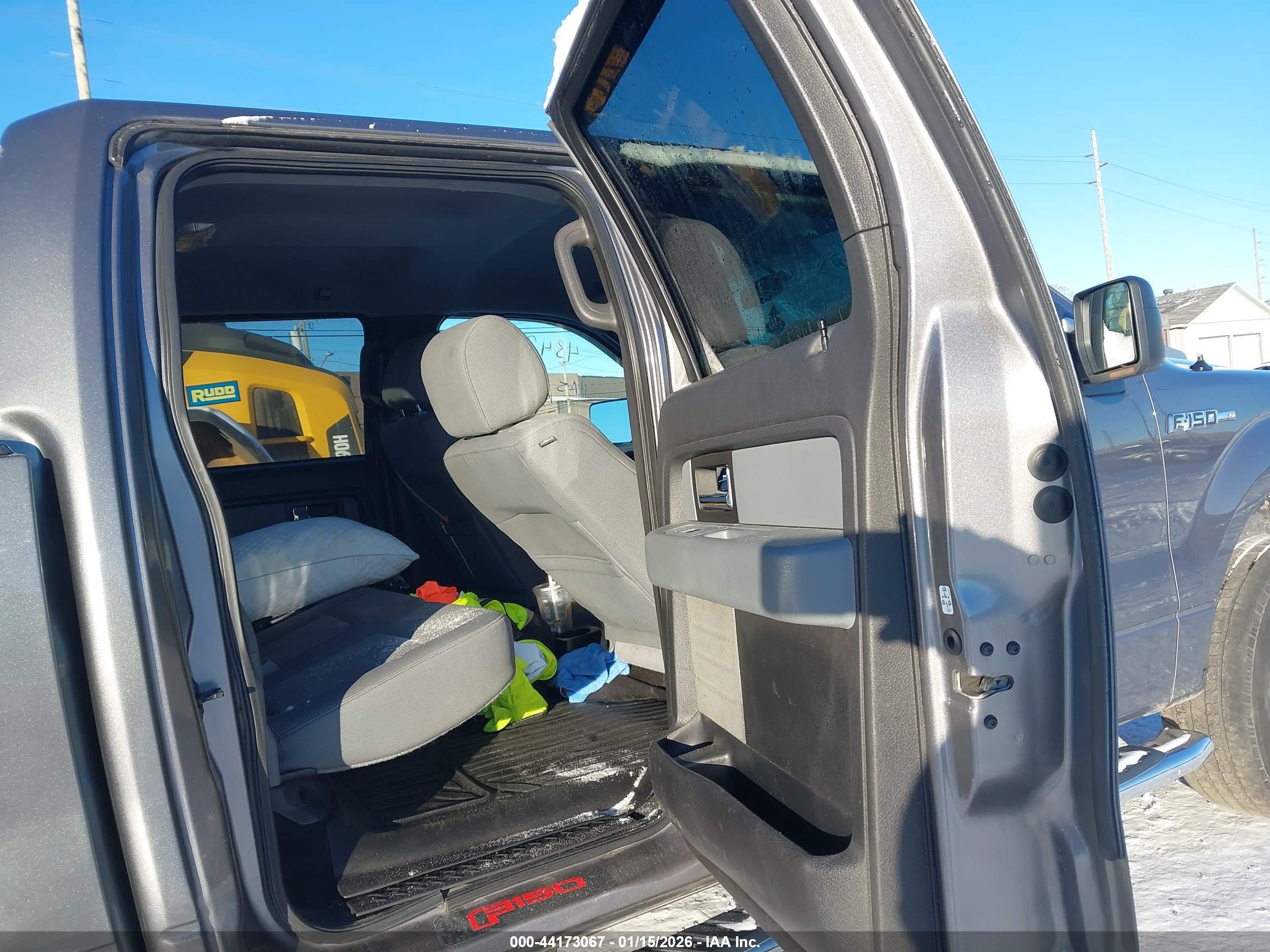 FORD F-150 image 8