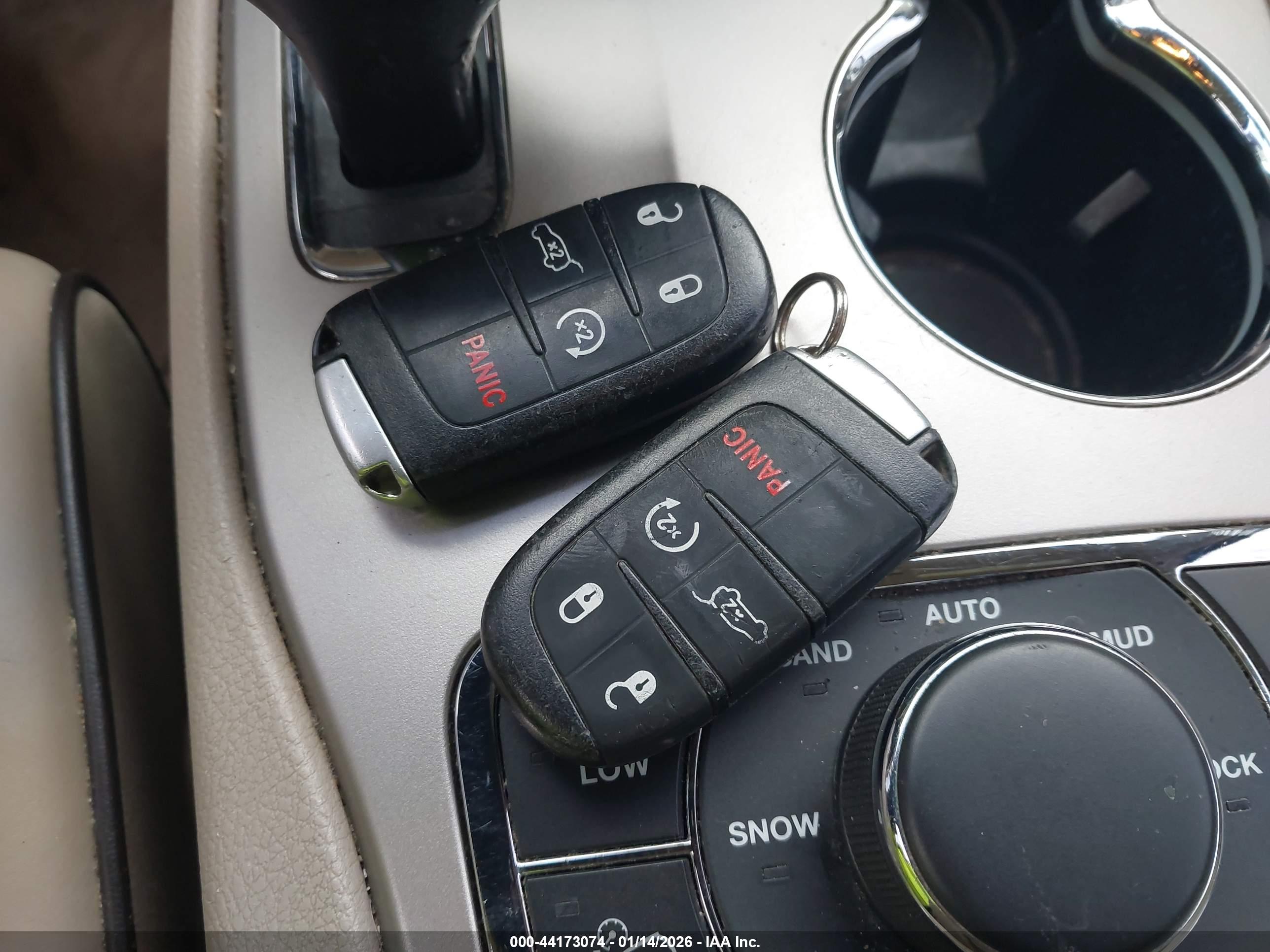 JEEP GRAND image 11
