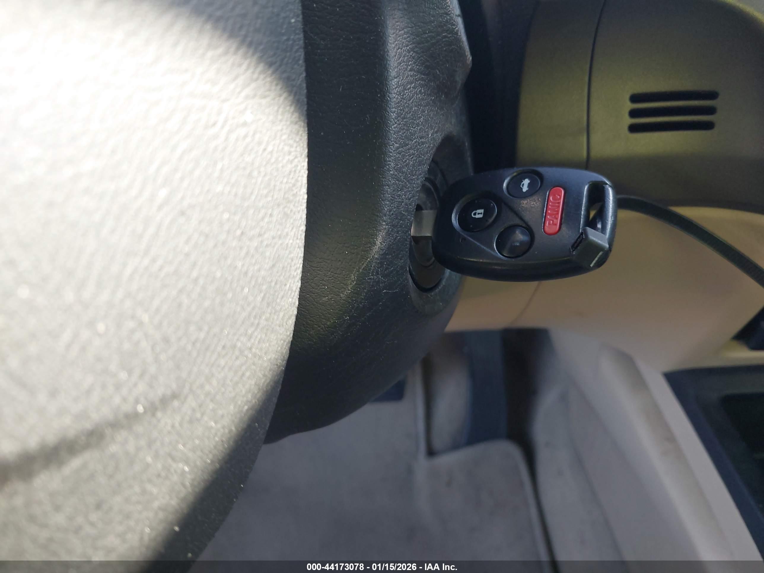 HONDA CIVIC image 11