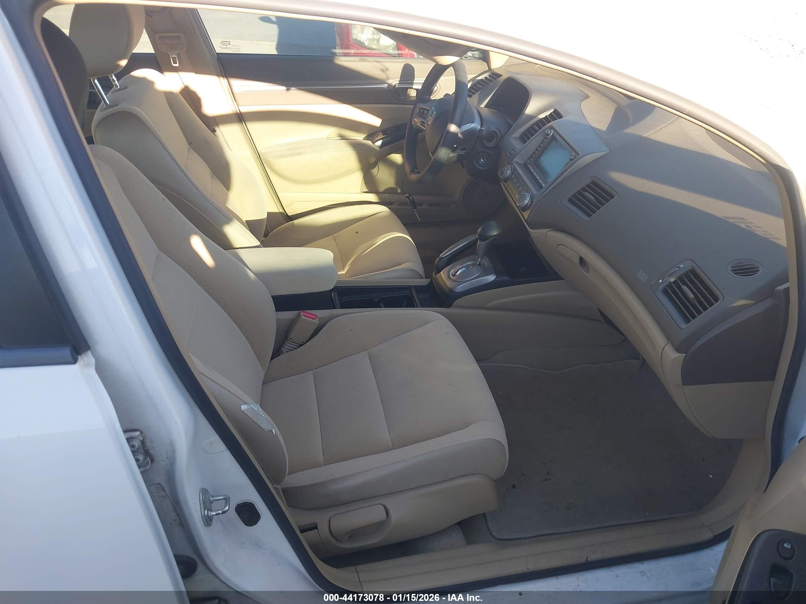 HONDA CIVIC image 5