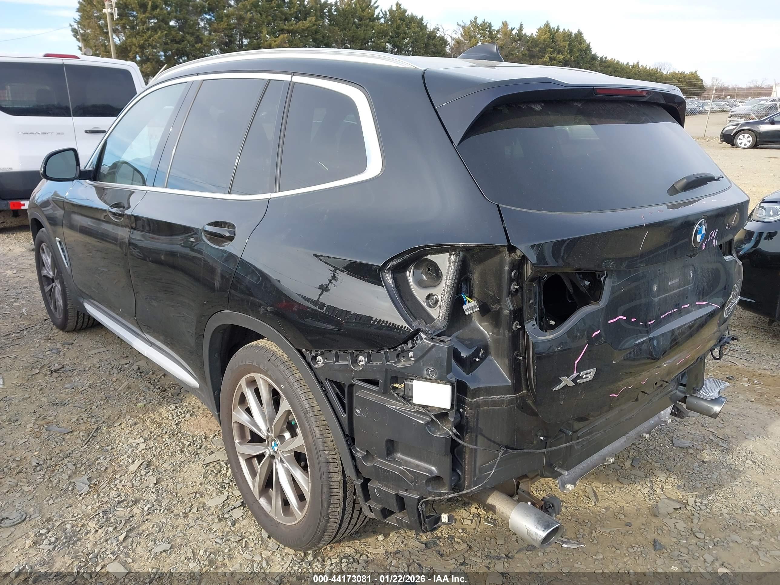 BMW X3 image 3