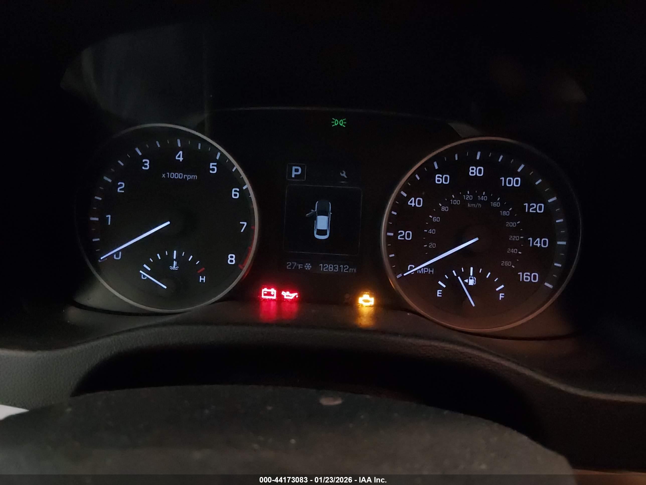 HYUNDAI ELANTRA image 7