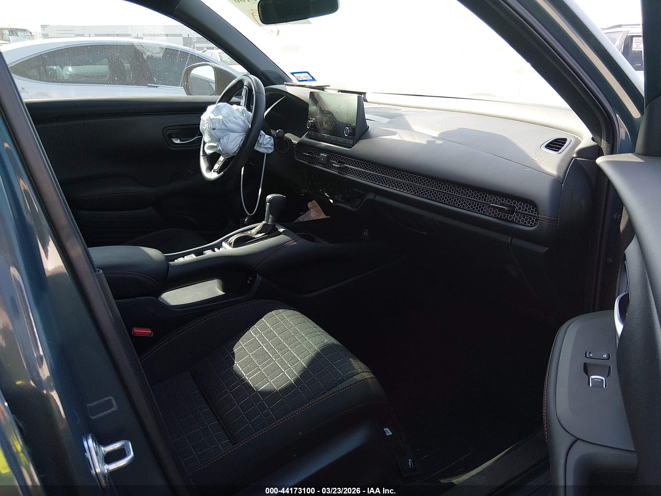 HONDA HR-V image 5