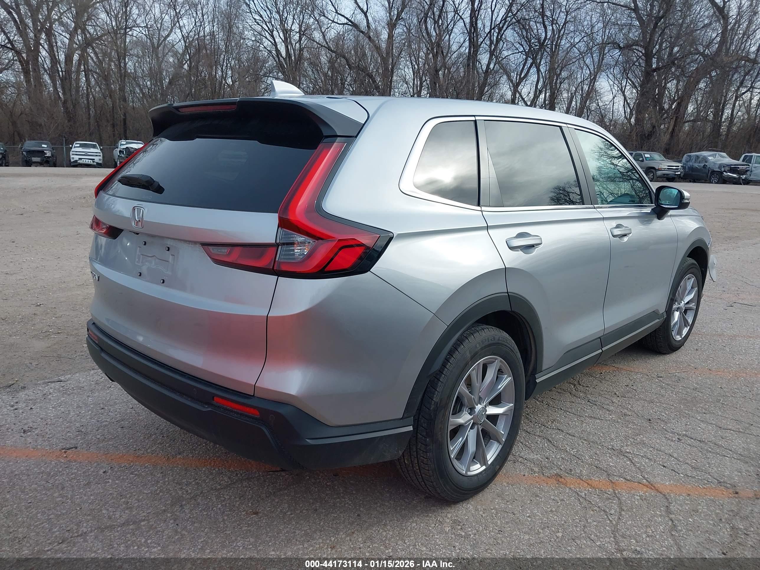 HONDA CR-V image 4