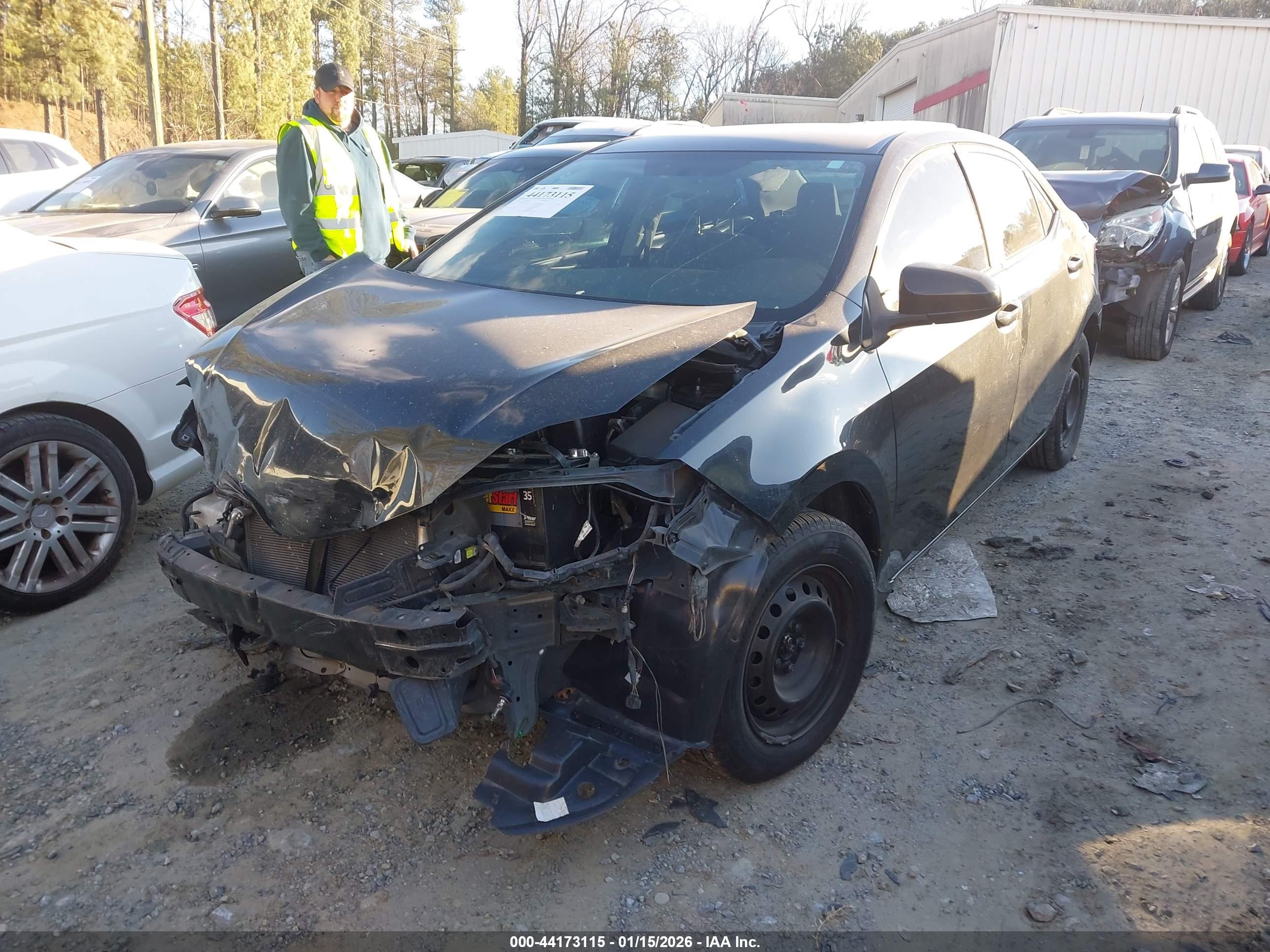 TOYOTA COROLLA image 2