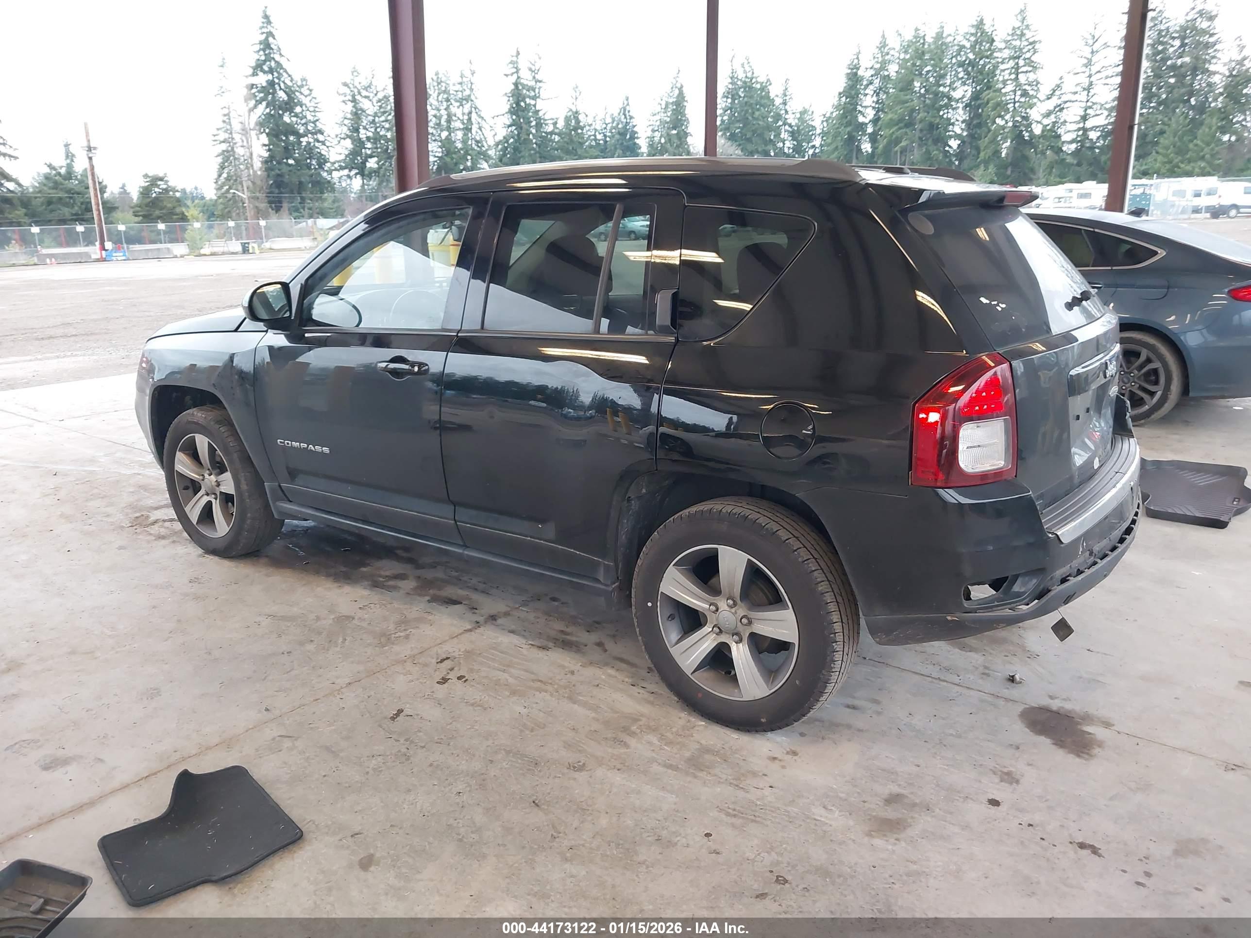 JEEP COMPASS image 3