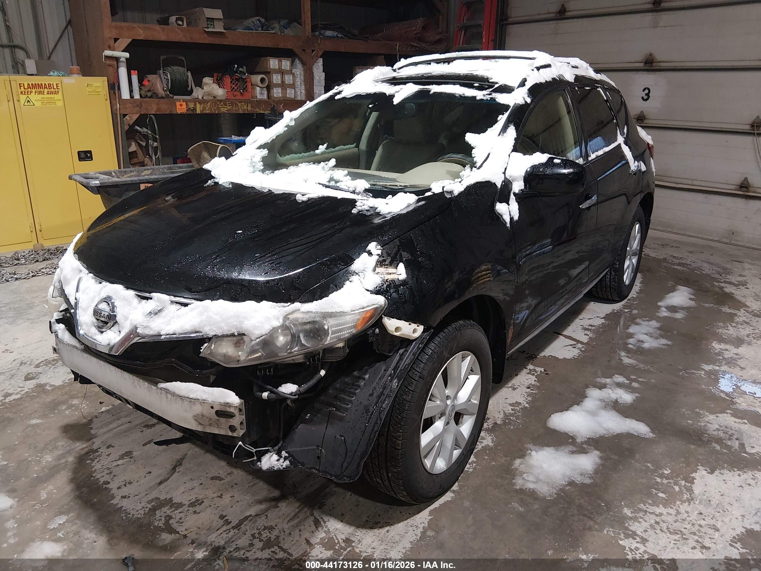 NISSAN MURANO image 2