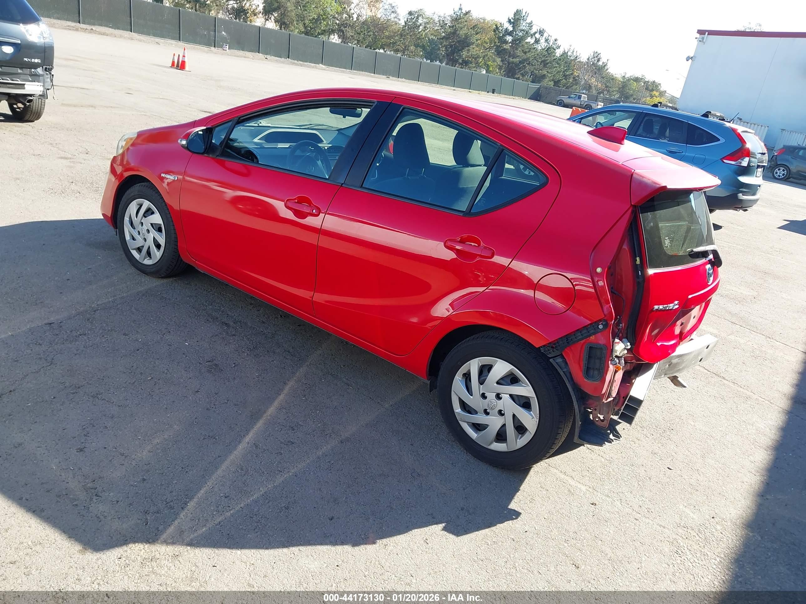 TOYOTA PRIUS image 3