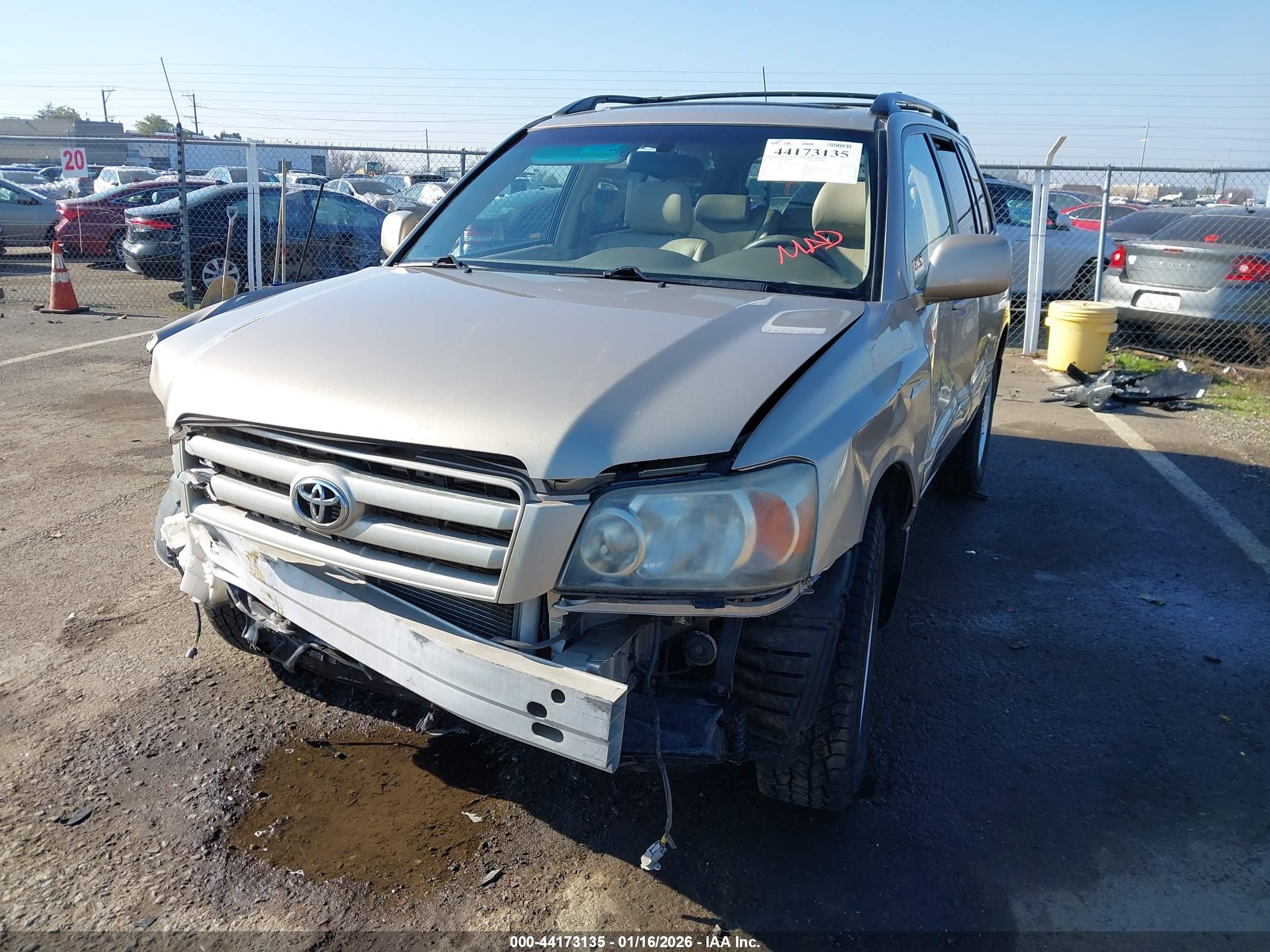 TOYOTA HIGHLANDER image 2