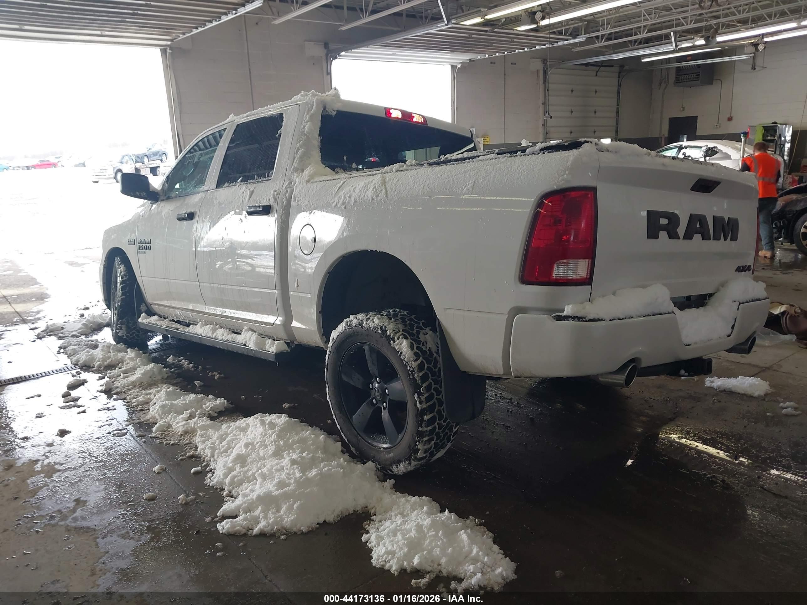 RAM 1500 image 3