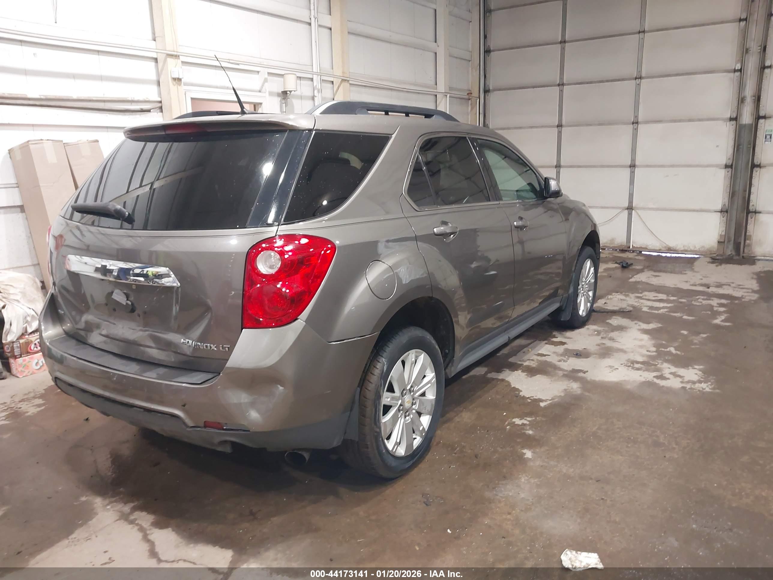 CHEVROLET EQUINOX image 4