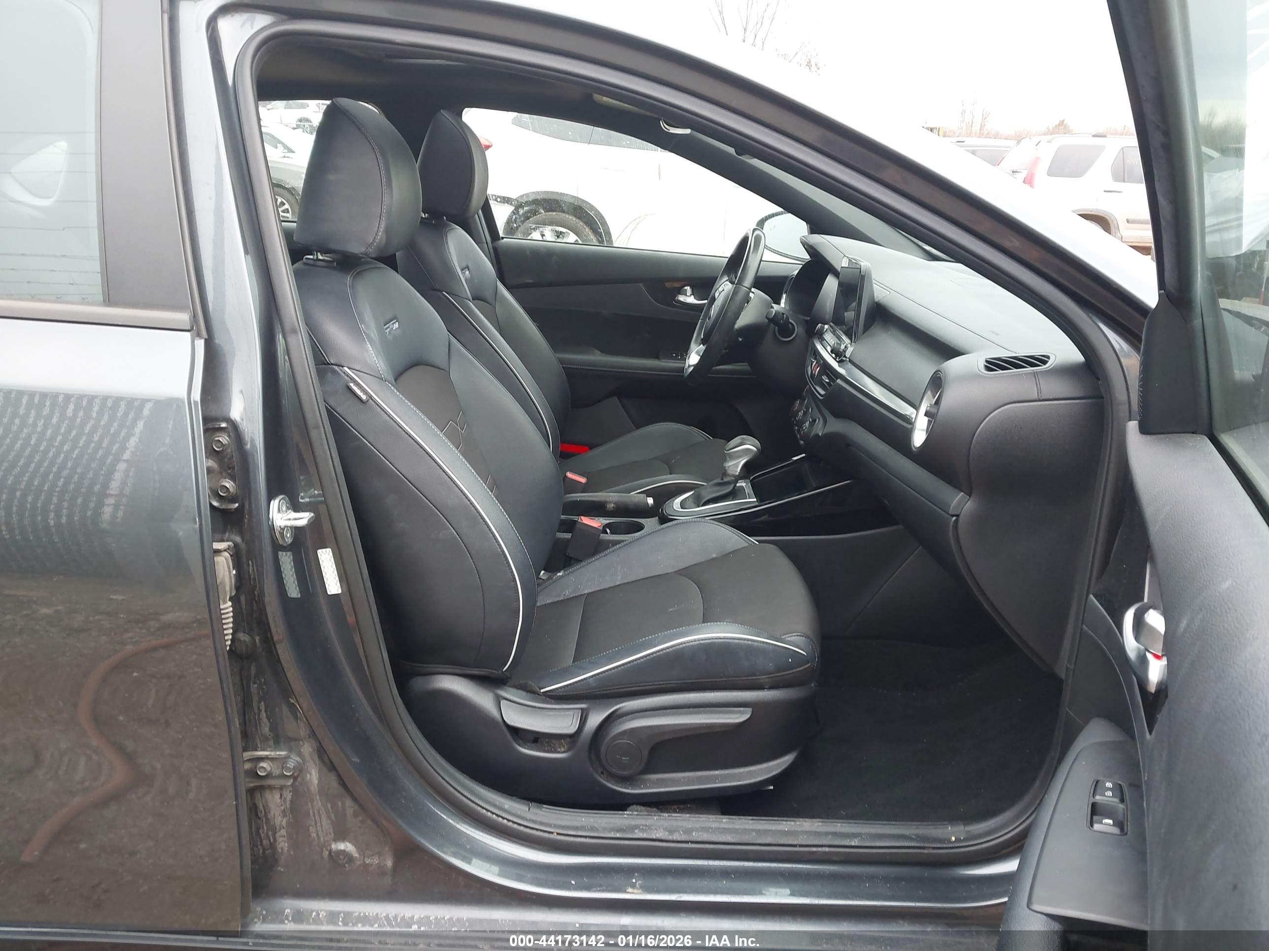 KIA FORTE image 5