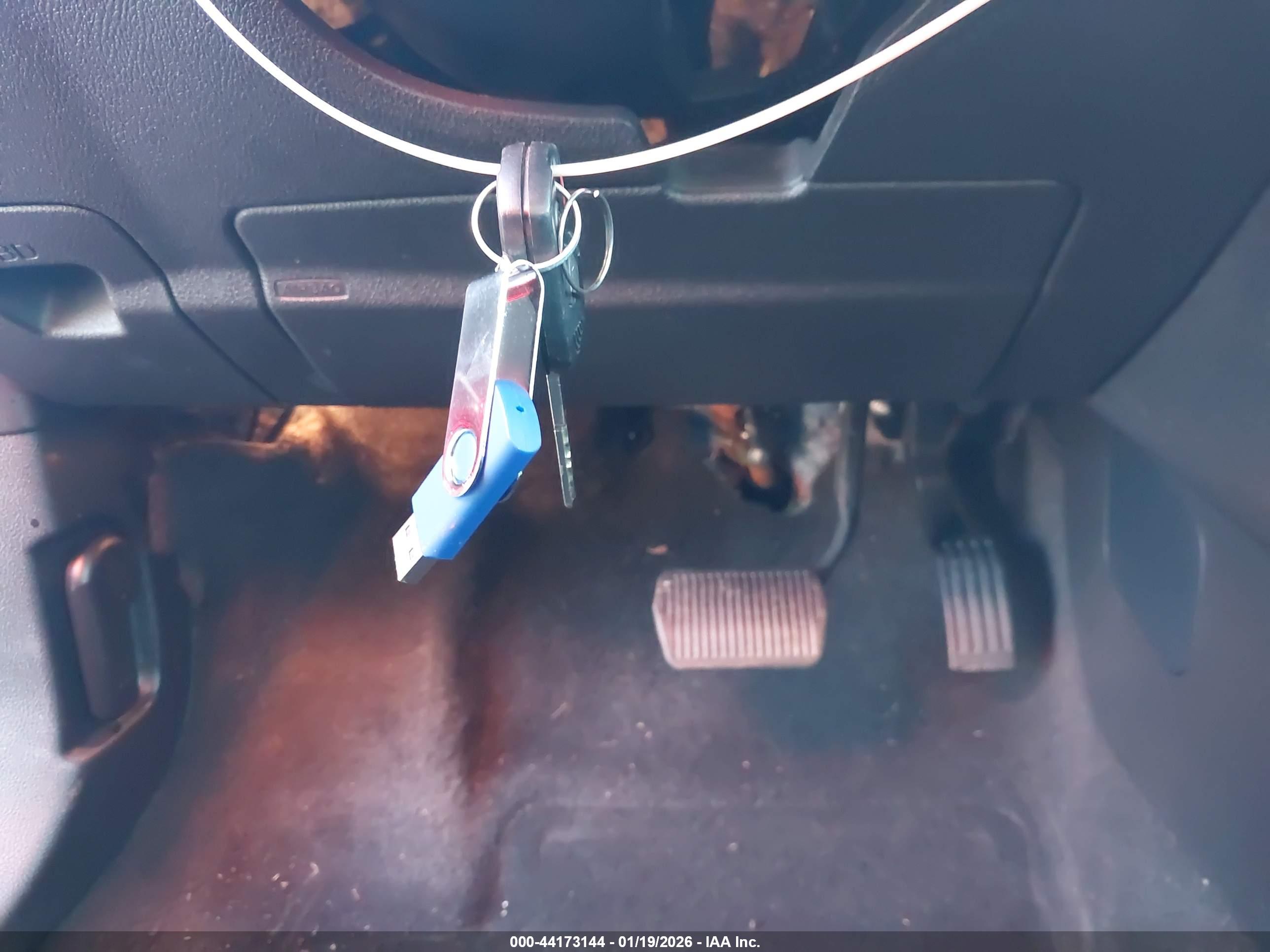 FORD FOCUS image 11