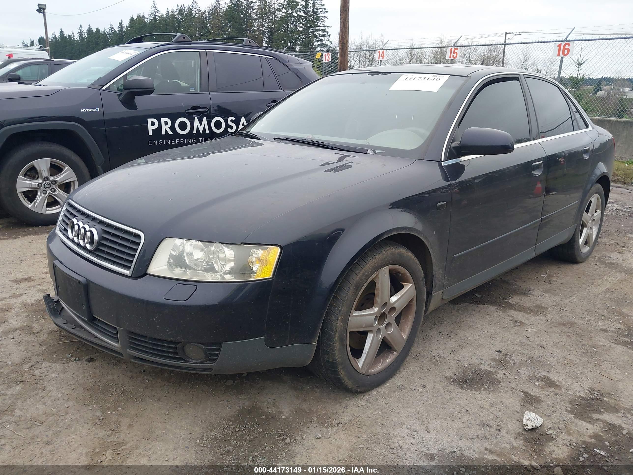 AUDI A4 image 2