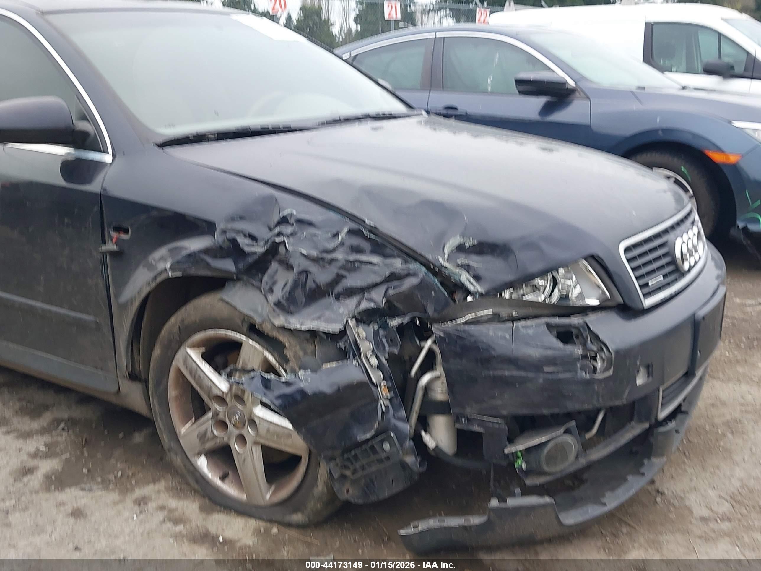 AUDI A4 image 6