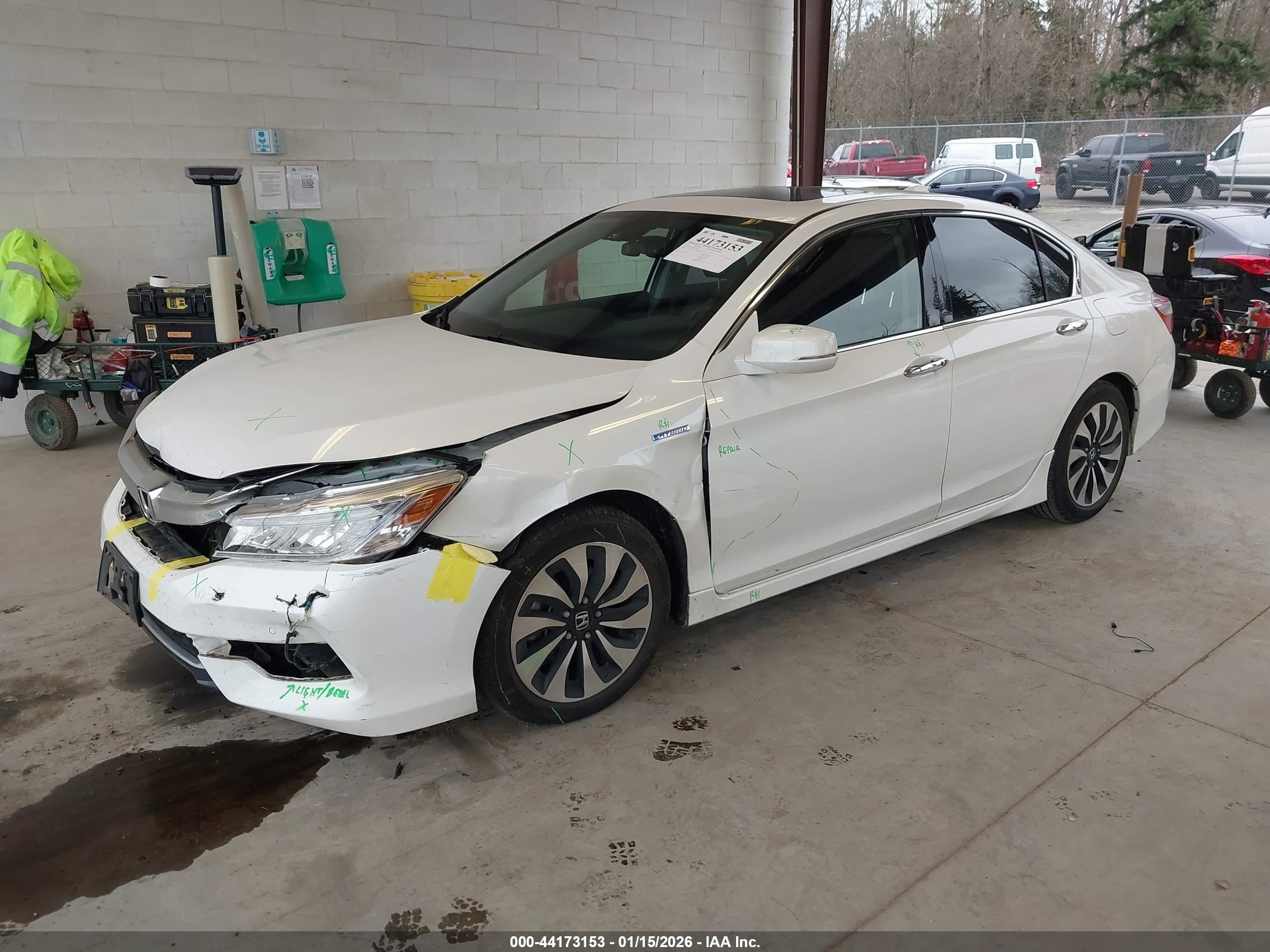 HONDA ACCORD image 2