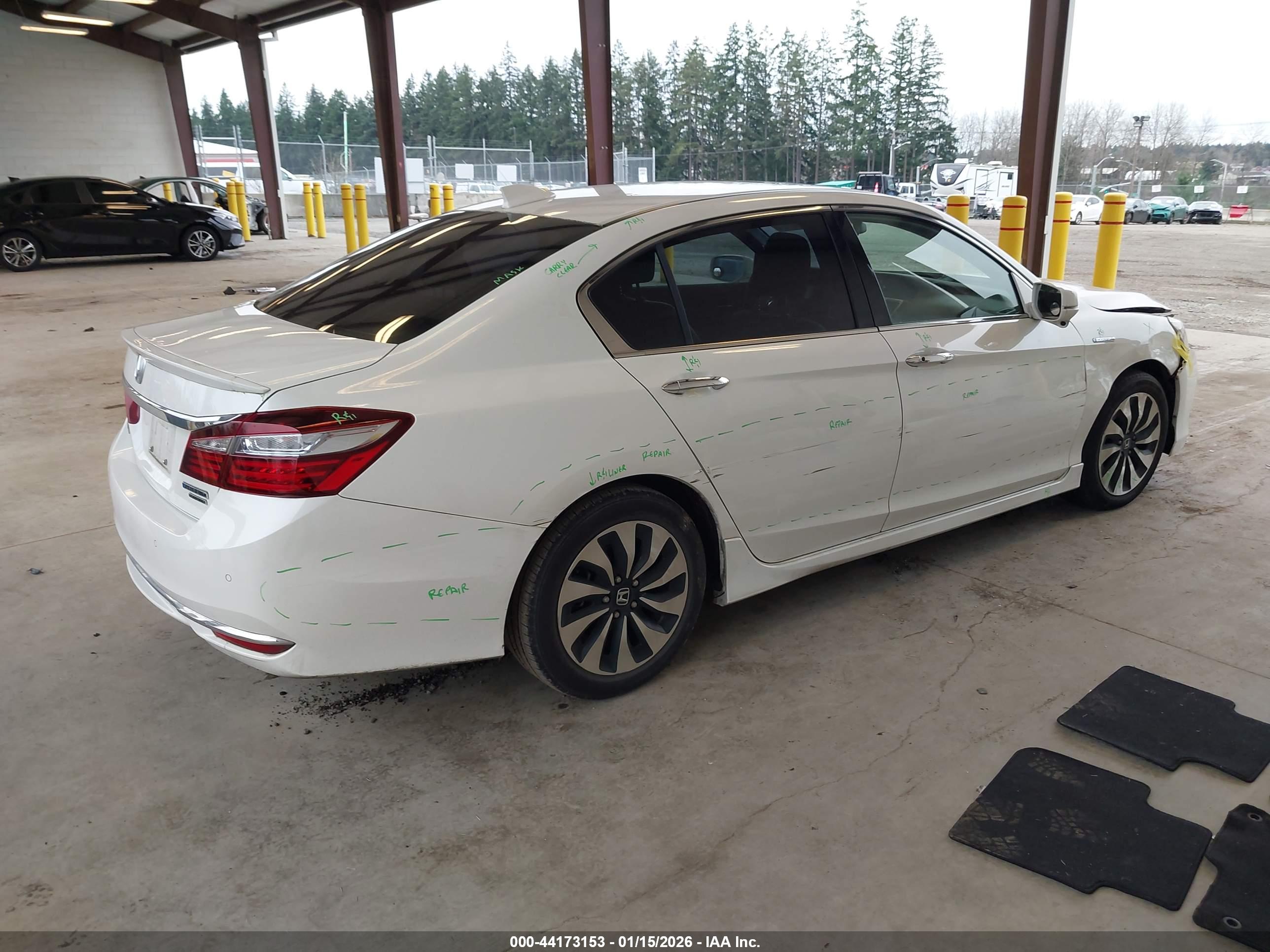 HONDA ACCORD image 4