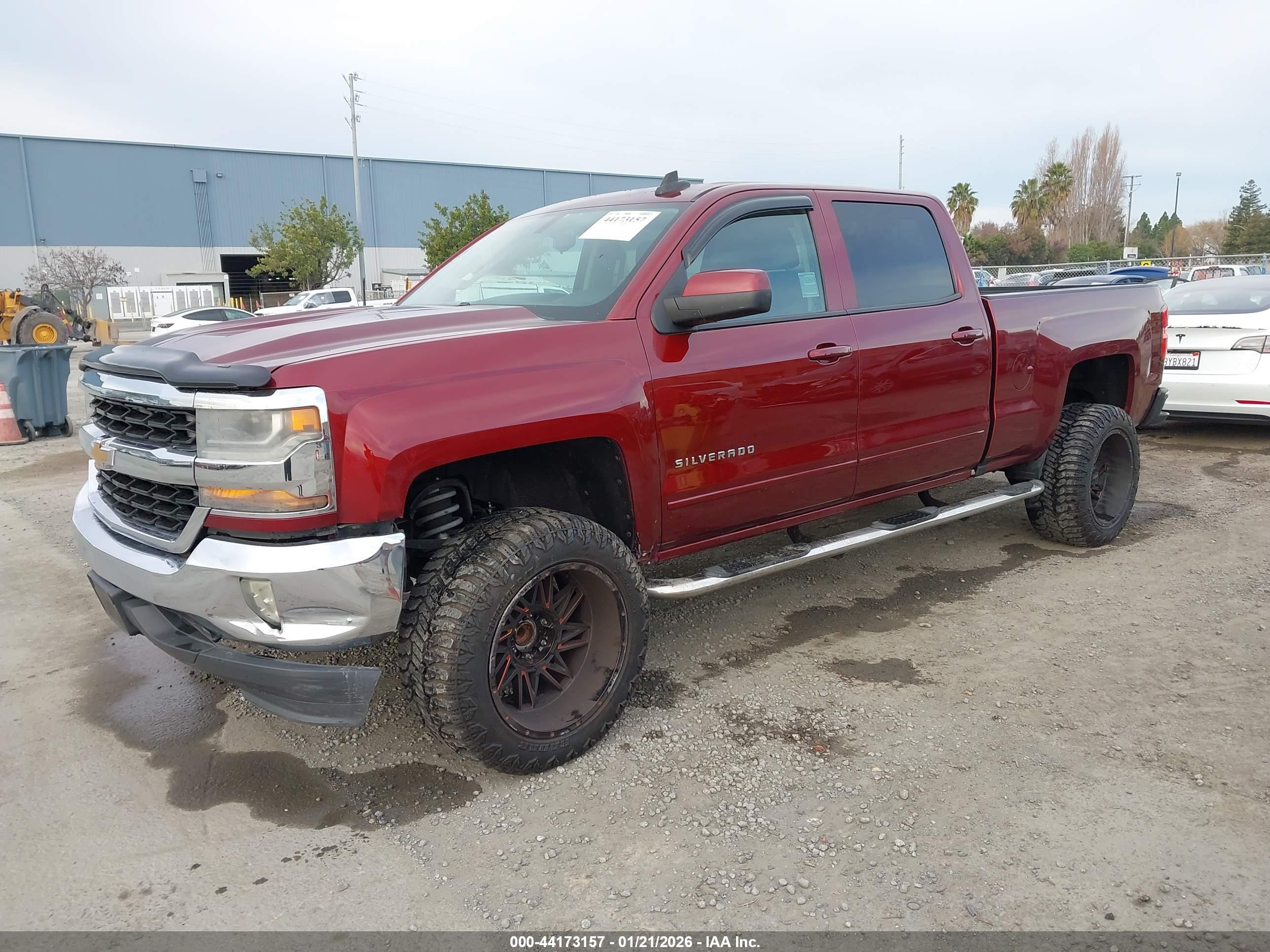 CHEVROLET SILVERADO image 2