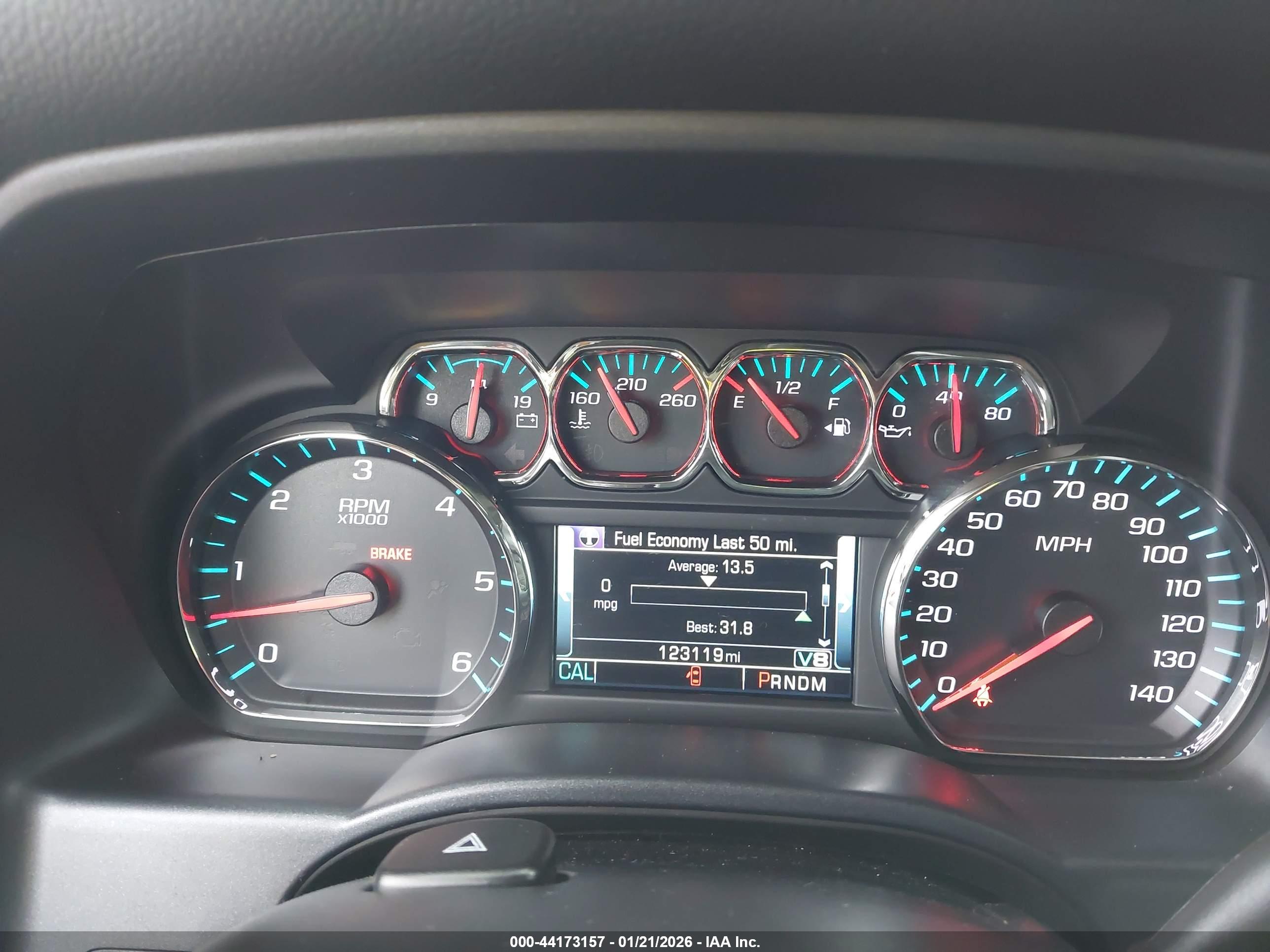 CHEVROLET SILVERADO image 7