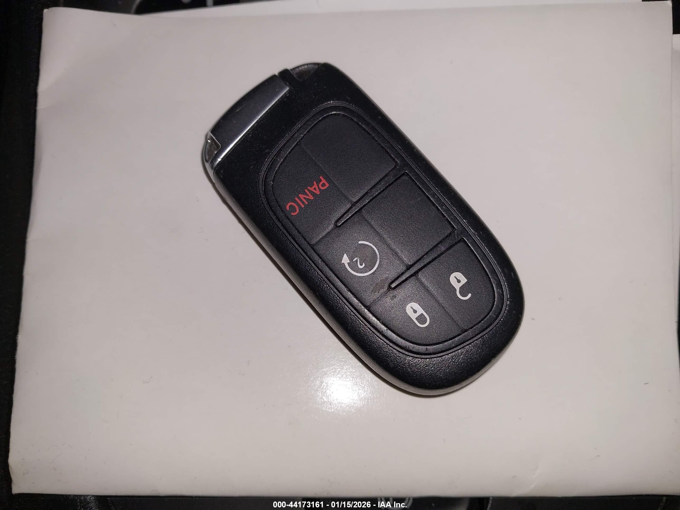 JEEP CHEROKEE image 11