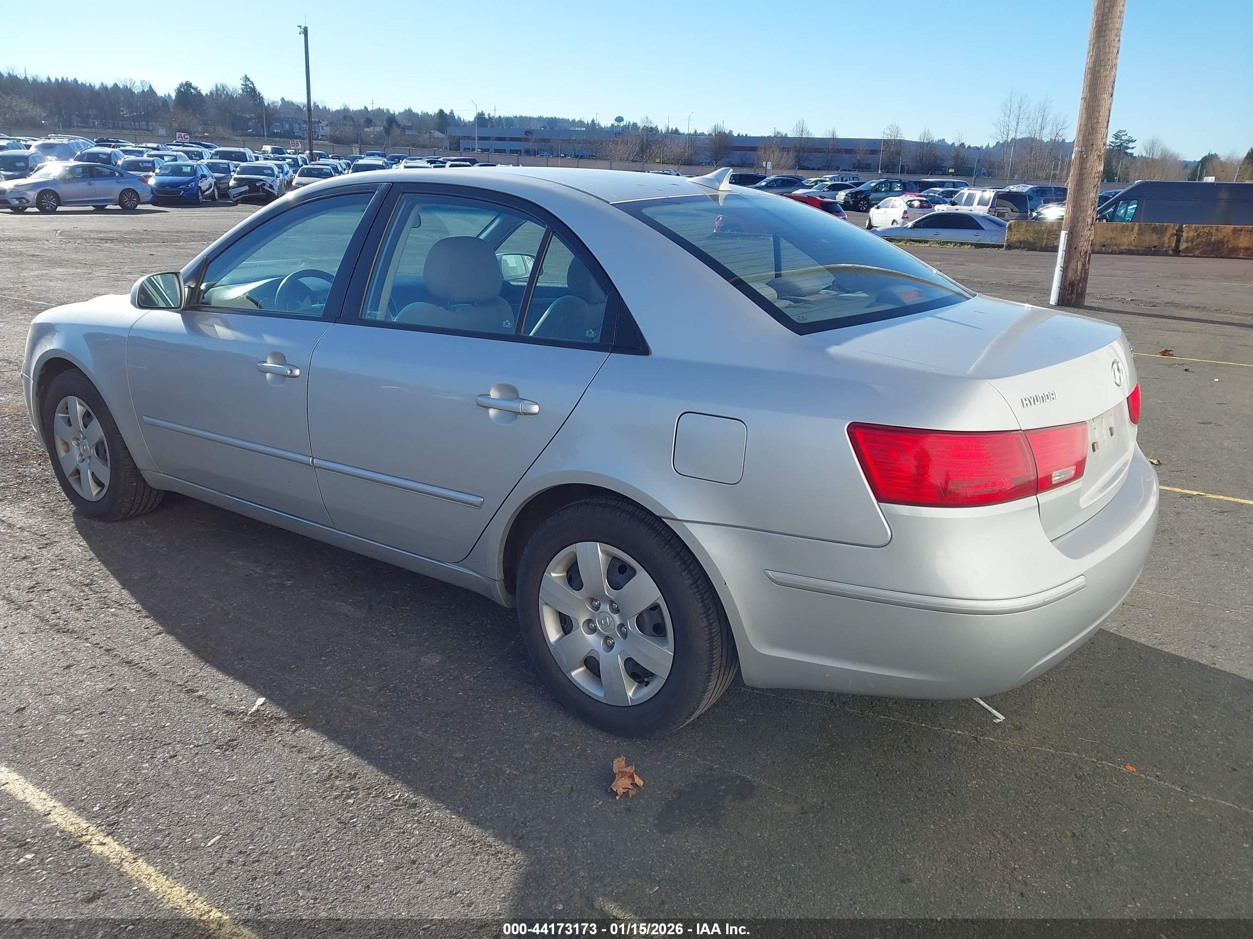HYUNDAI SONATA image 3
