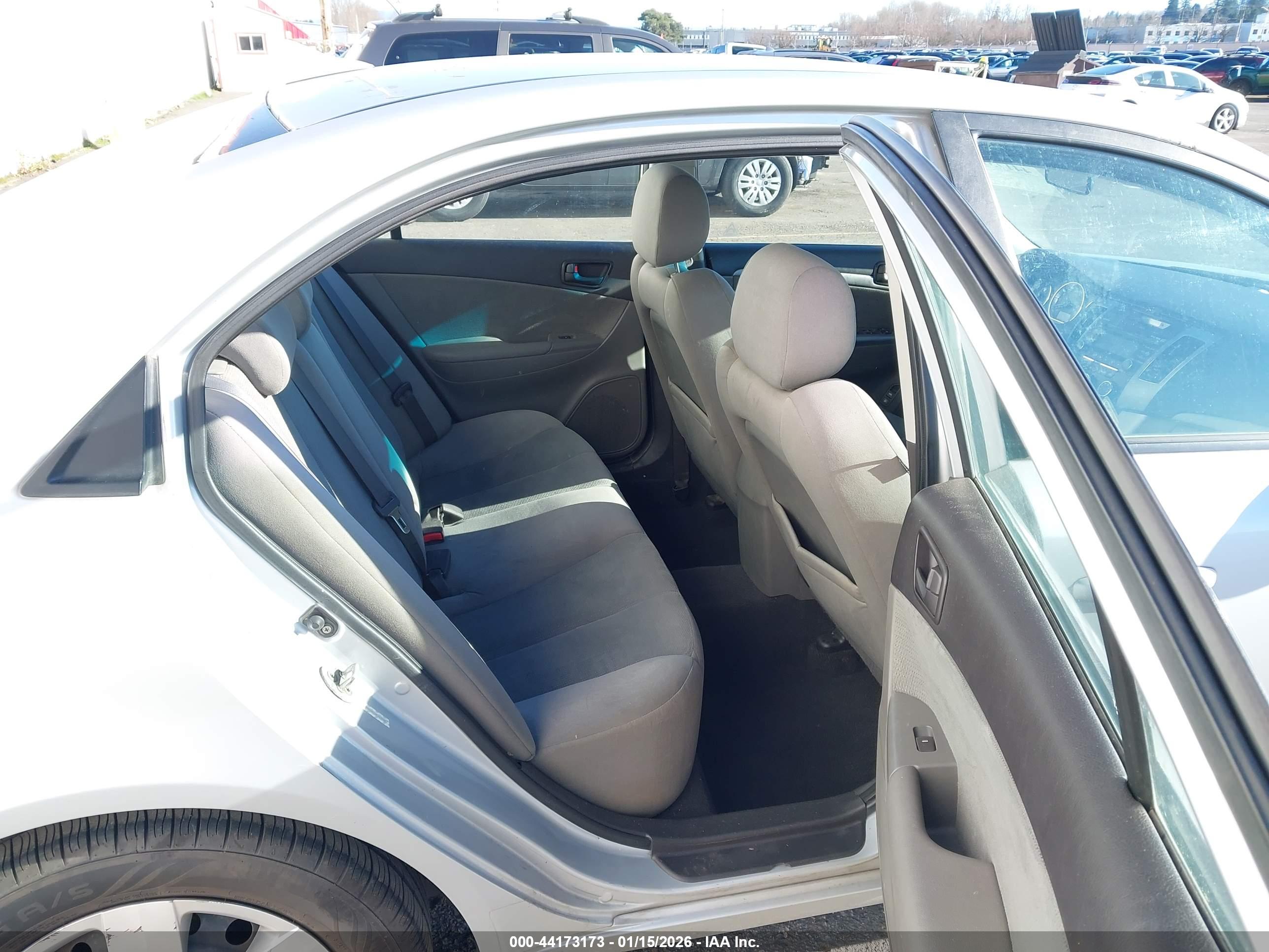 HYUNDAI SONATA image 8