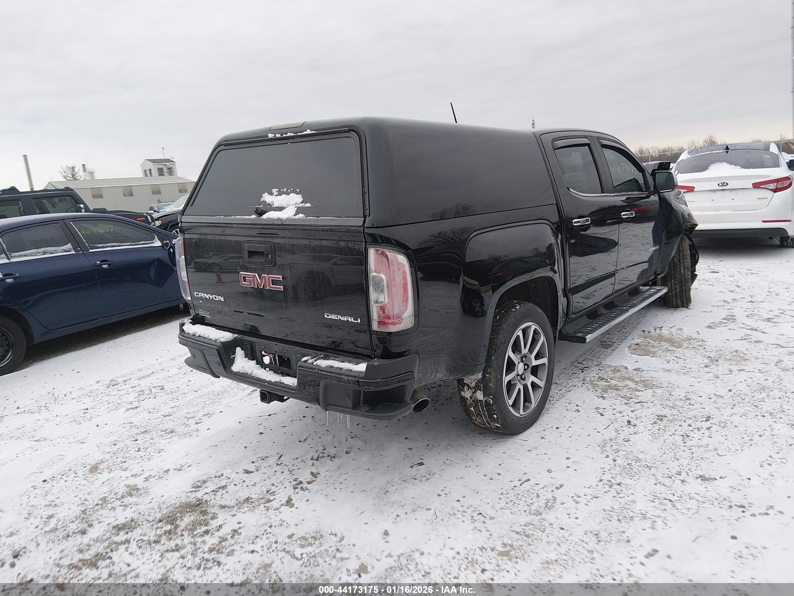 GMC CANYON image 4