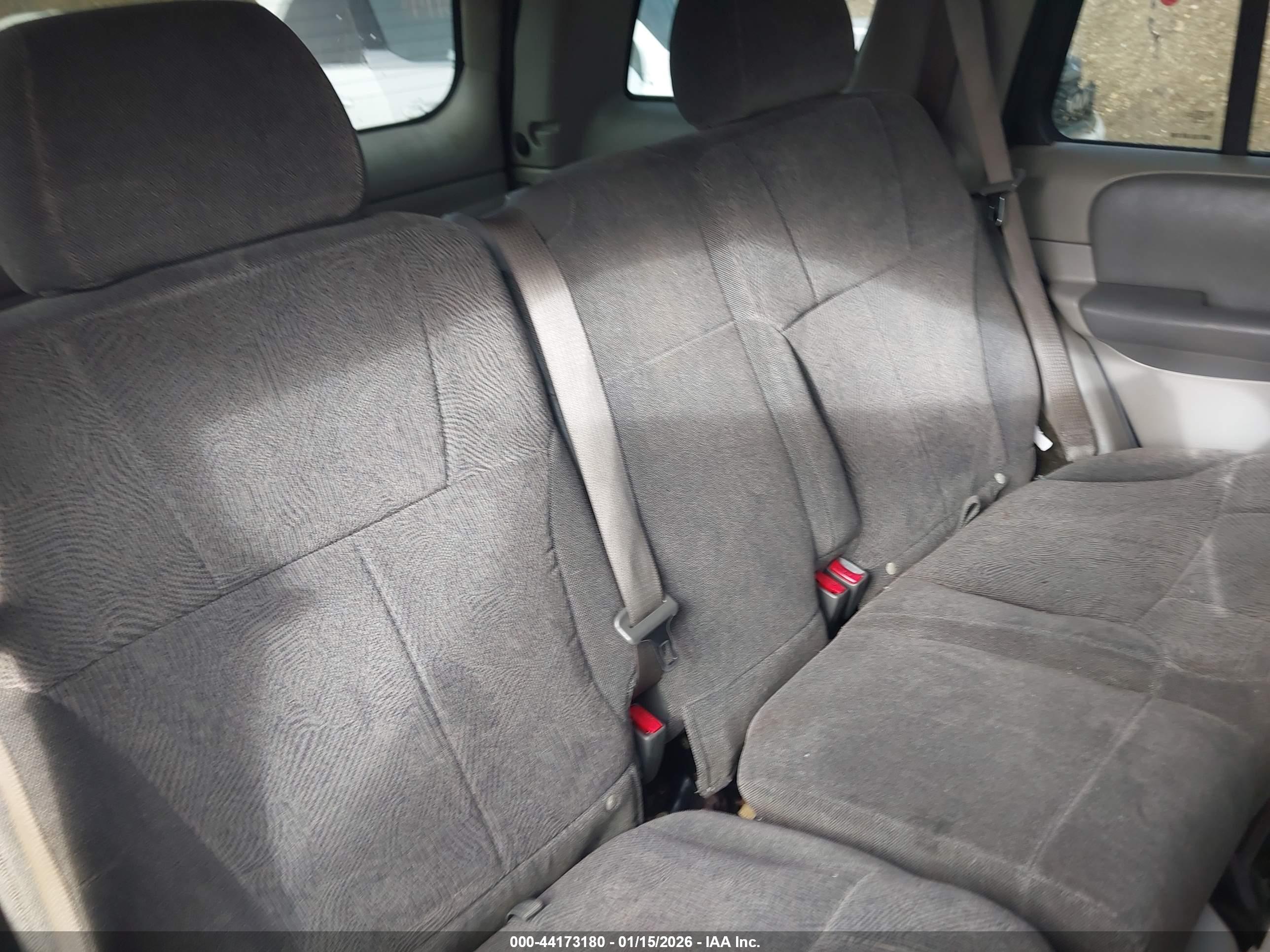 CHEVROLET TRAILBLAZER image 8