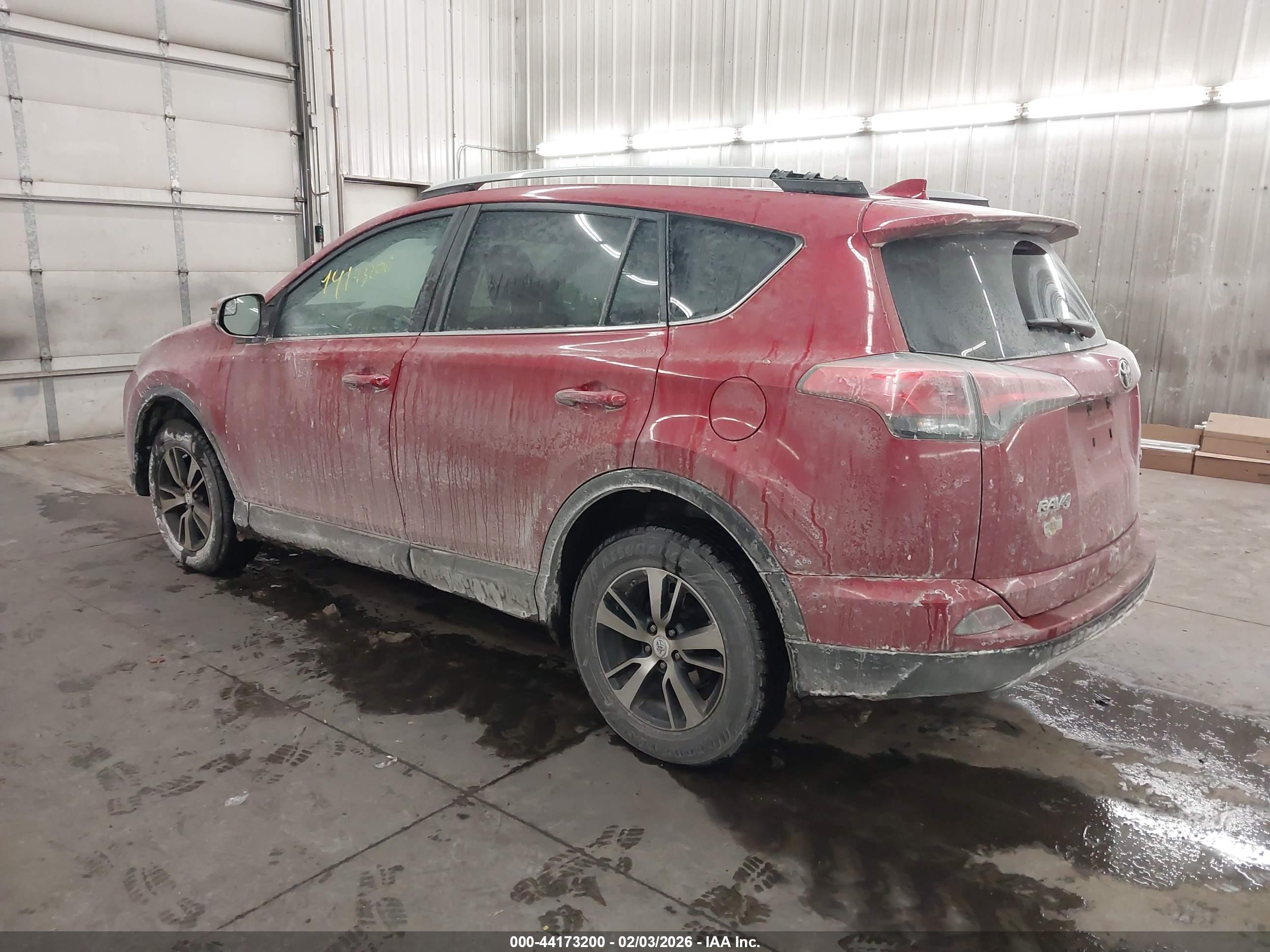 TOYOTA RAV4 image 3