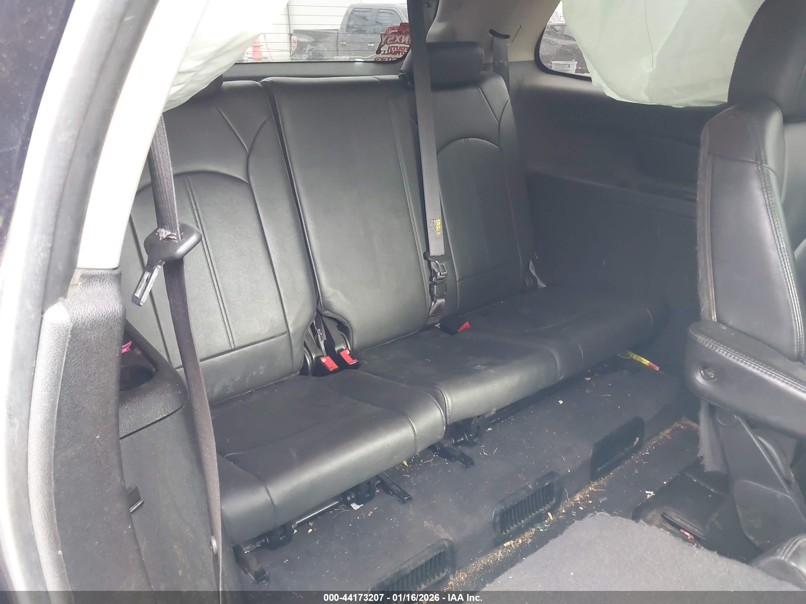 GMC ACADIA image 8