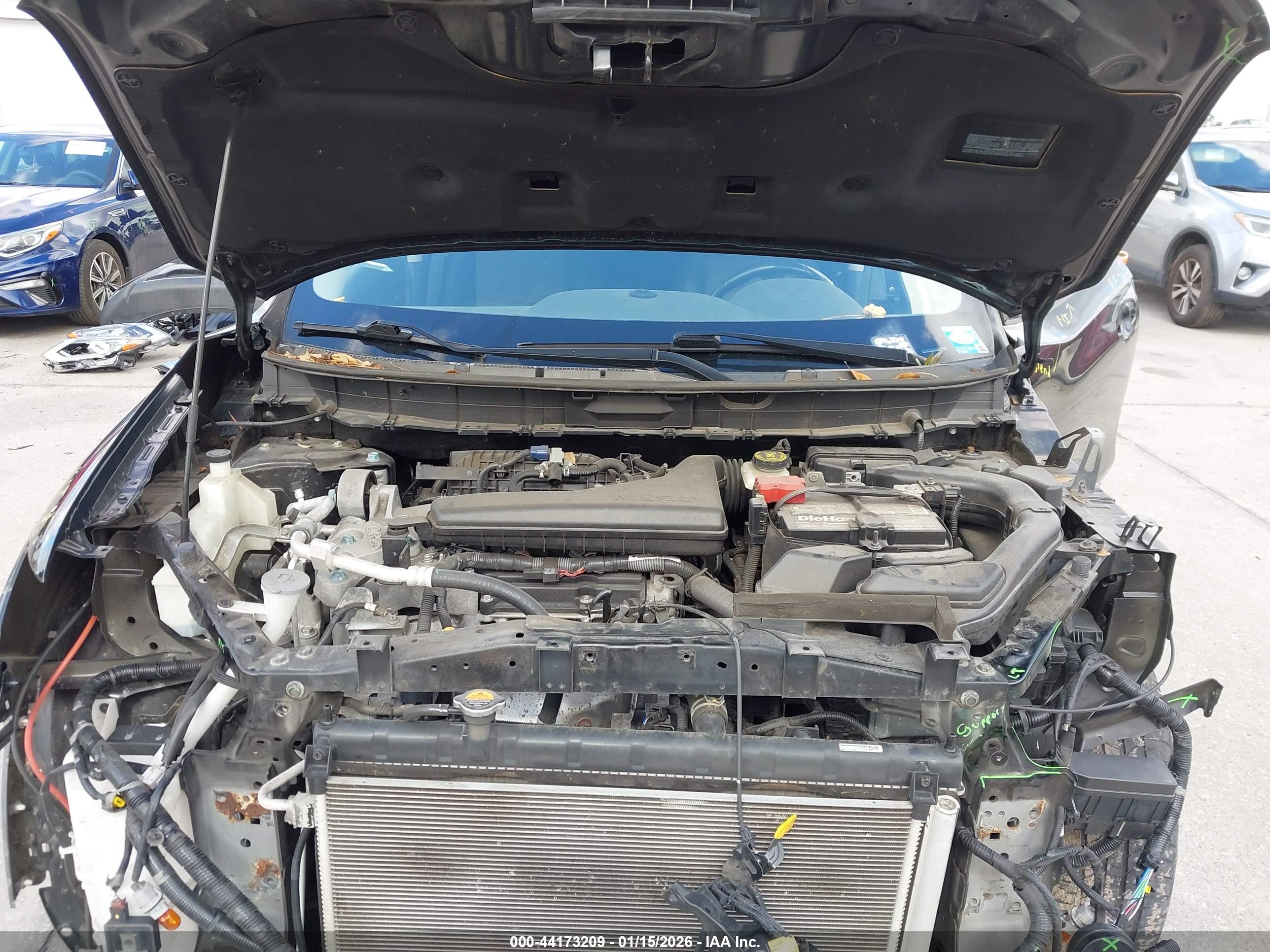 NISSAN ROGUE image 10